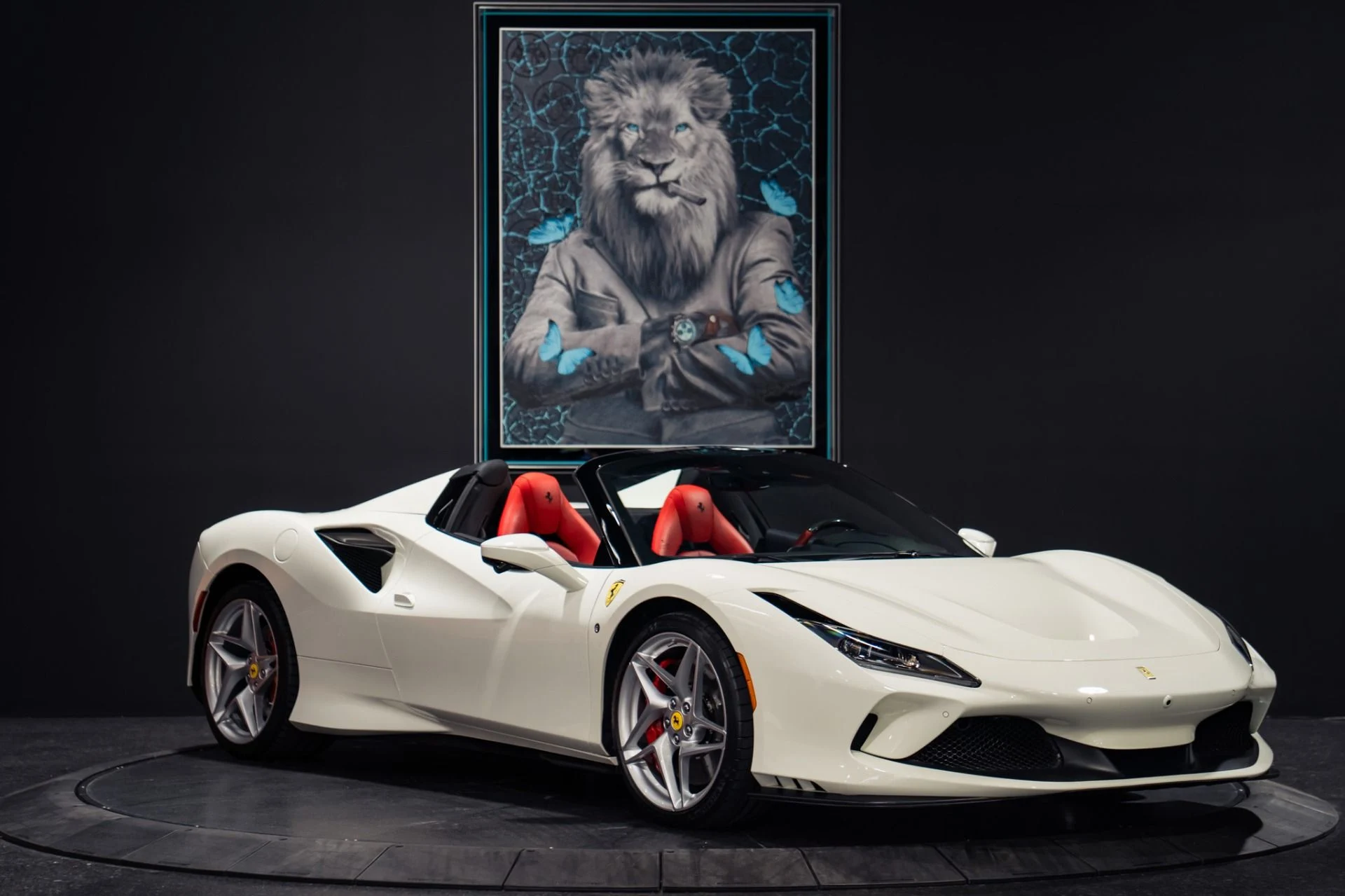 mph010_3442225959_Used_2023_Ferrari_F8_Spider_Passenger_Display_Front_Lift_1786468942_1605ff9b49