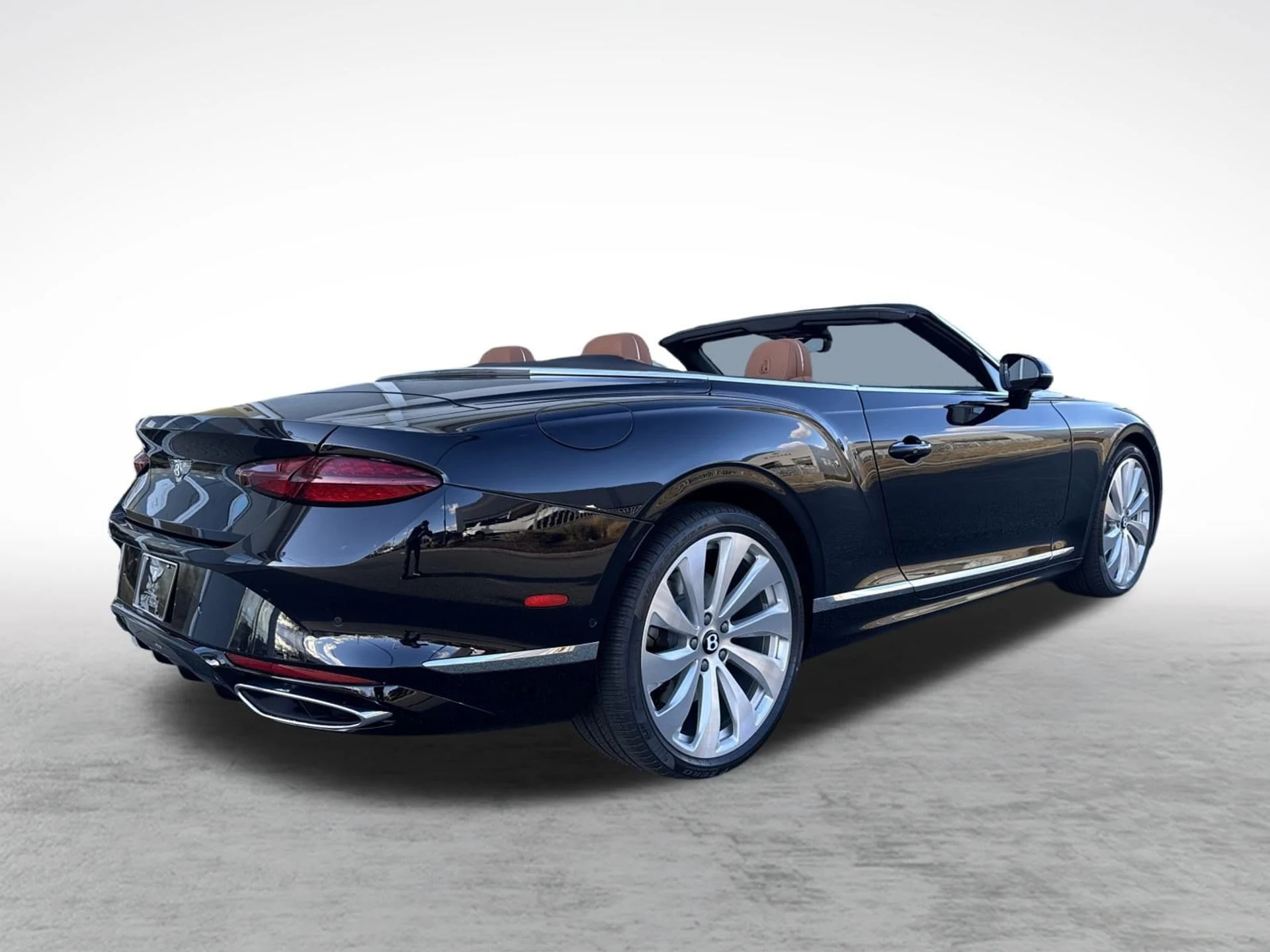 mph010_3447080149_7b4a81320b058b325da95e5b7c30916dx_203dd867e9