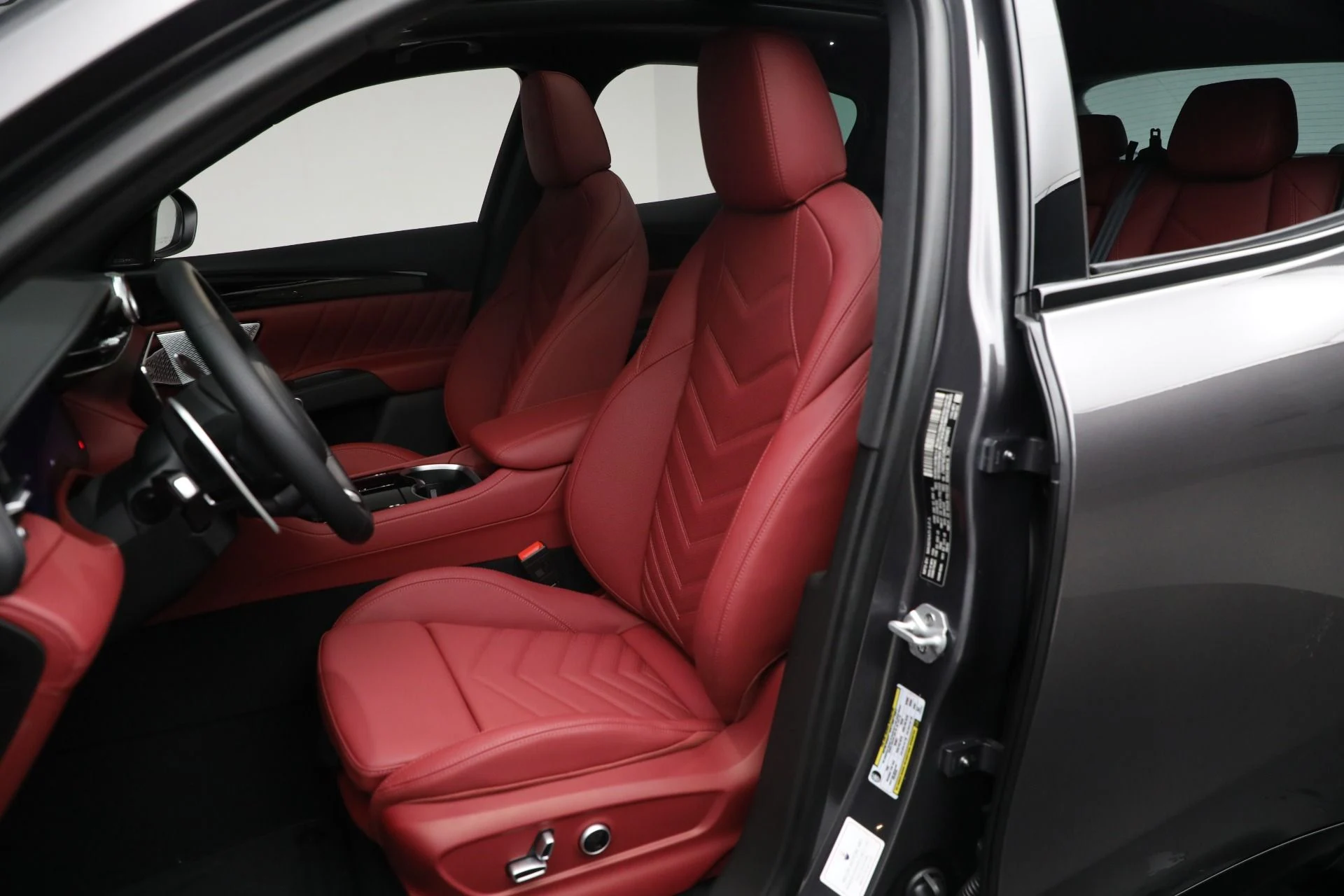 mph010_3448515746_New_2025_Maserati_Grecale_Modena_1738436748_df973ff2c6