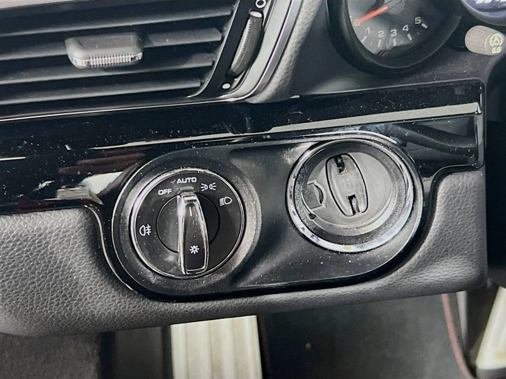 mph010_3451930589_1280_df5799727f