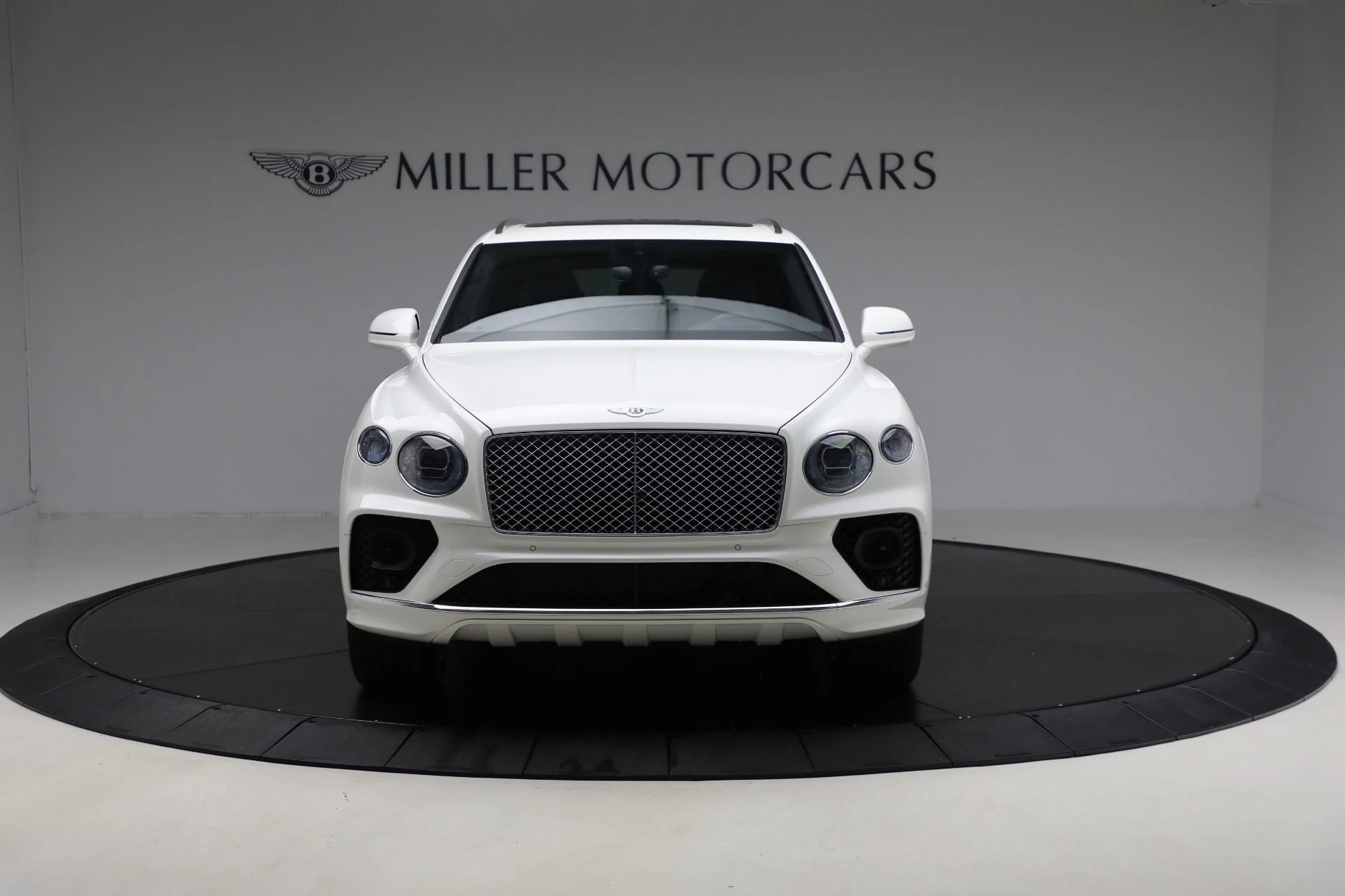 mph010_3454965683_Used_2023_Bentley_Bentayga_V8_230762ae05