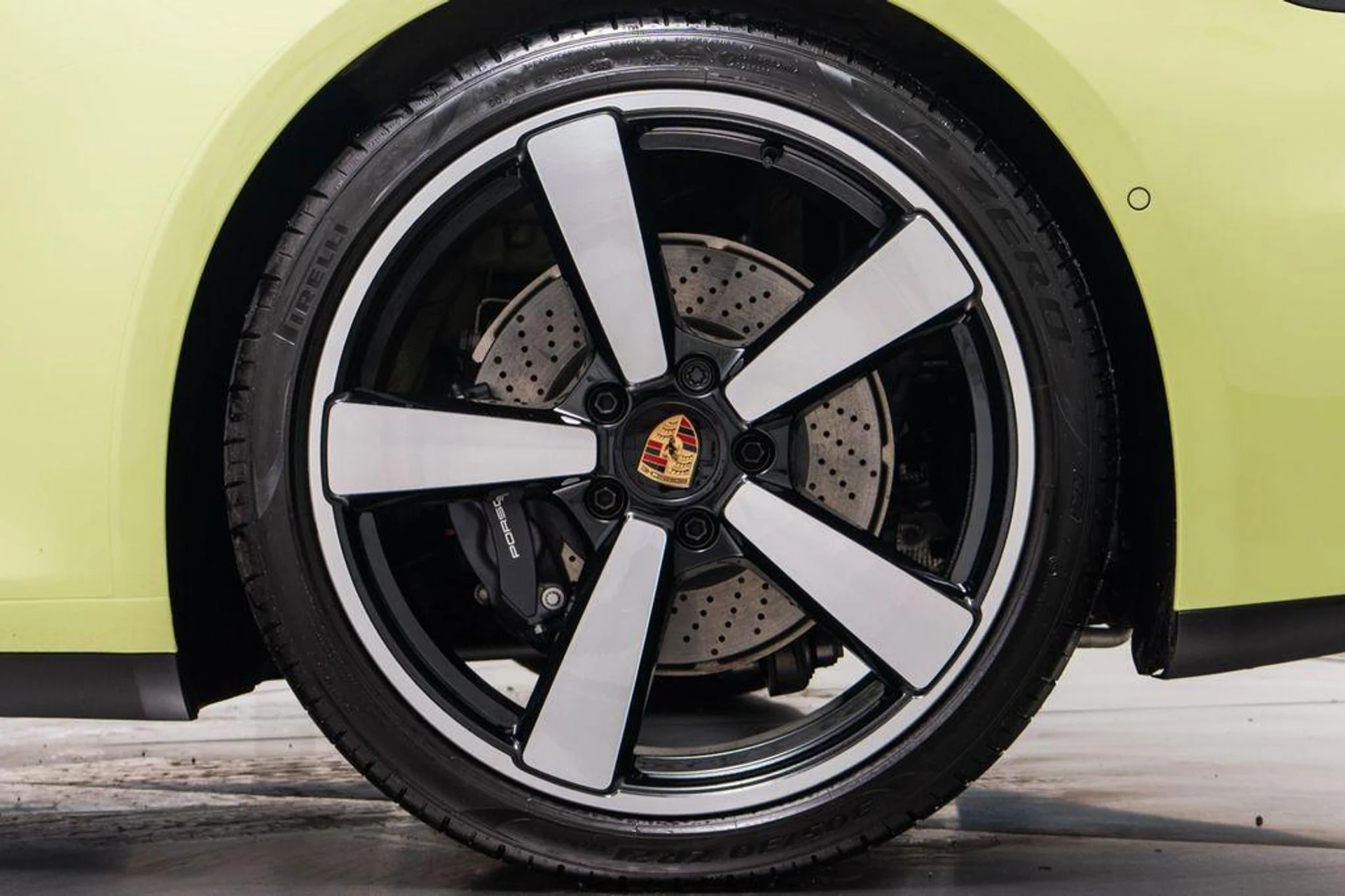 mph010_3455175060_J6cg_Mjq_RB_7_Qitj_NUP_5_S_Py6boxio_39e72510a2