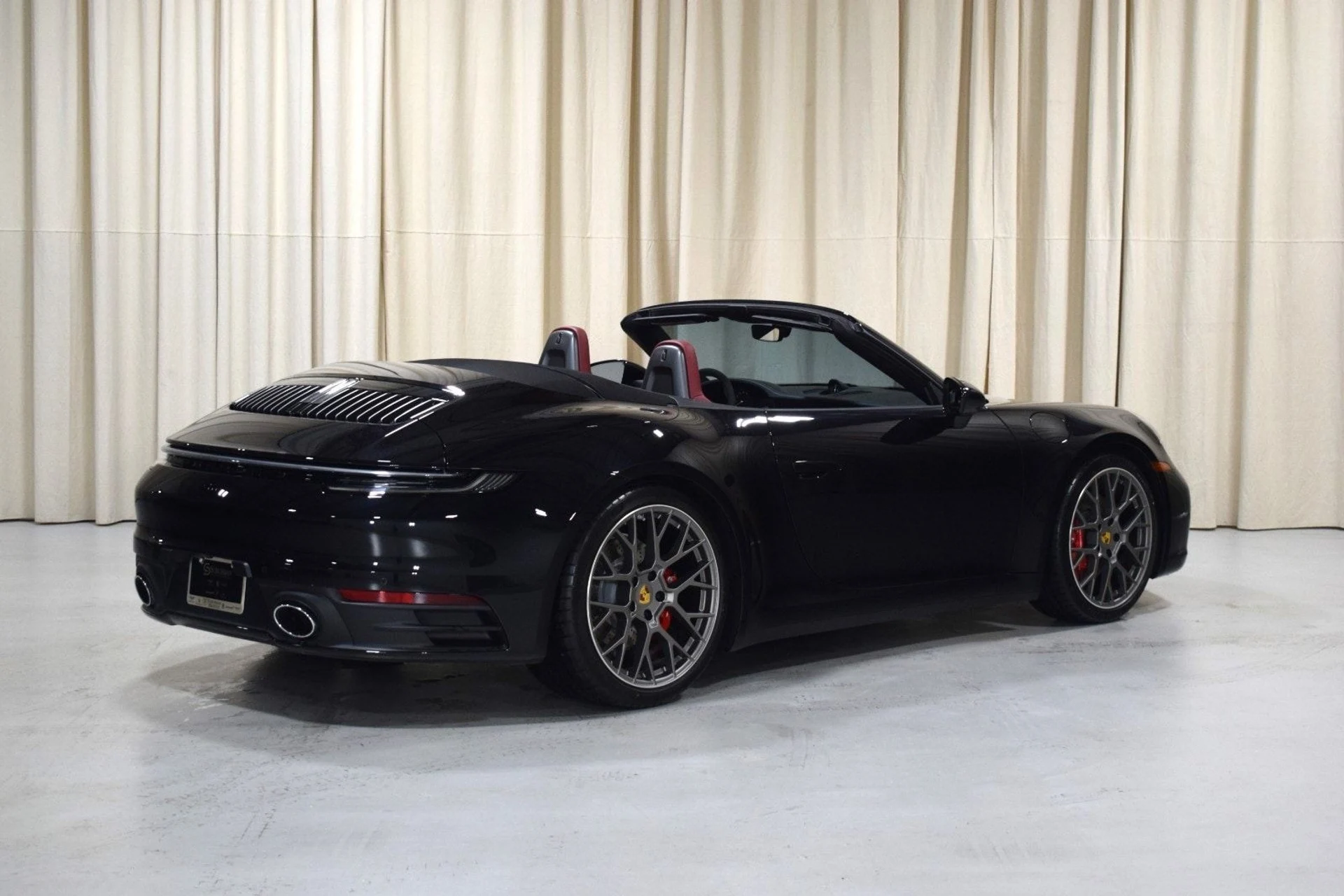 mph010_3462324157_930b89d729472335289266ba711b4974x_eb956663ec