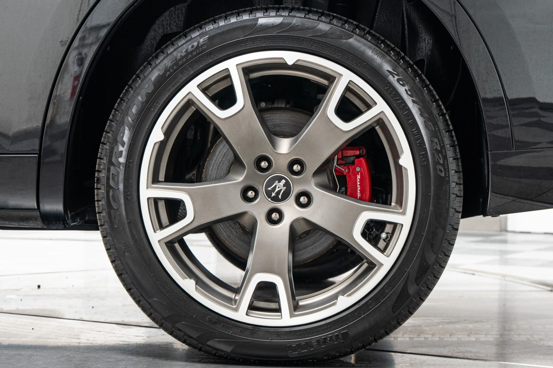 mph010_3466400555_Used_2023_Maserati_Levante_GT_Twin_Turbo_V6_Machine_Finish_Wheels_1790708500_06cc1873aa