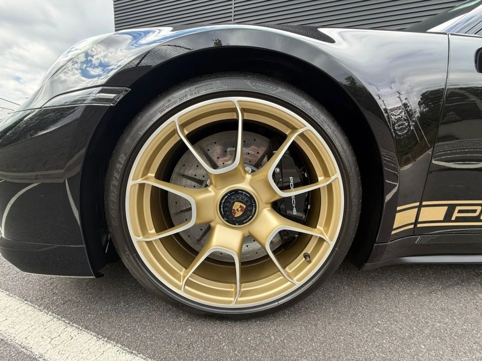 mph010_3473425308_b2f15097d1ae8d248d24c9177cf4040ax_92f60ce60a