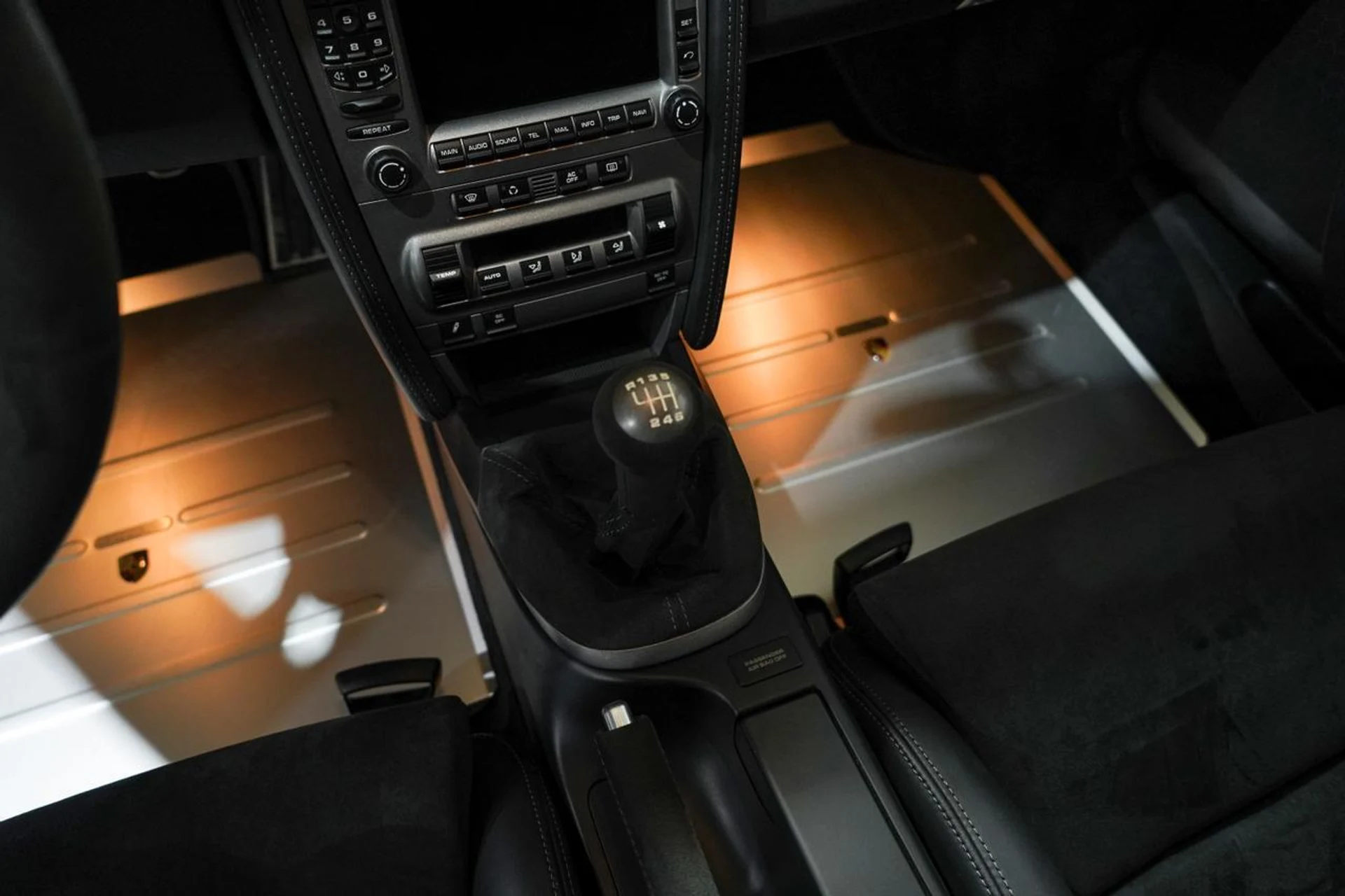 mph010_3477099101_ee598b9c34908487953d0330a7ef44d6_fe305aa4b5