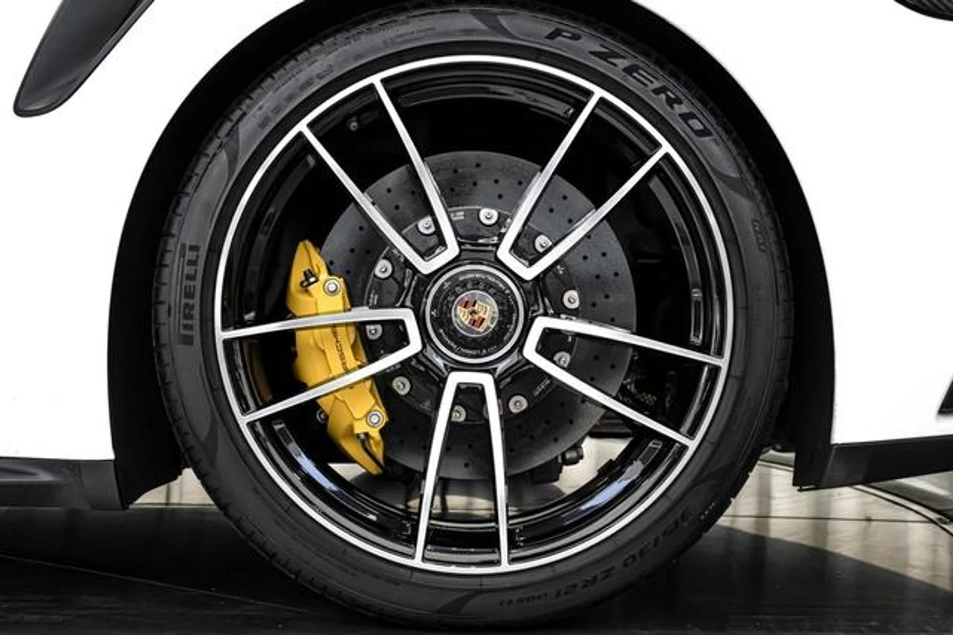 mph010_3495511337_T_q3_F_Kk_R2_S1_Qh1_Q_Njd31_L_Ih8ik4_724797f151