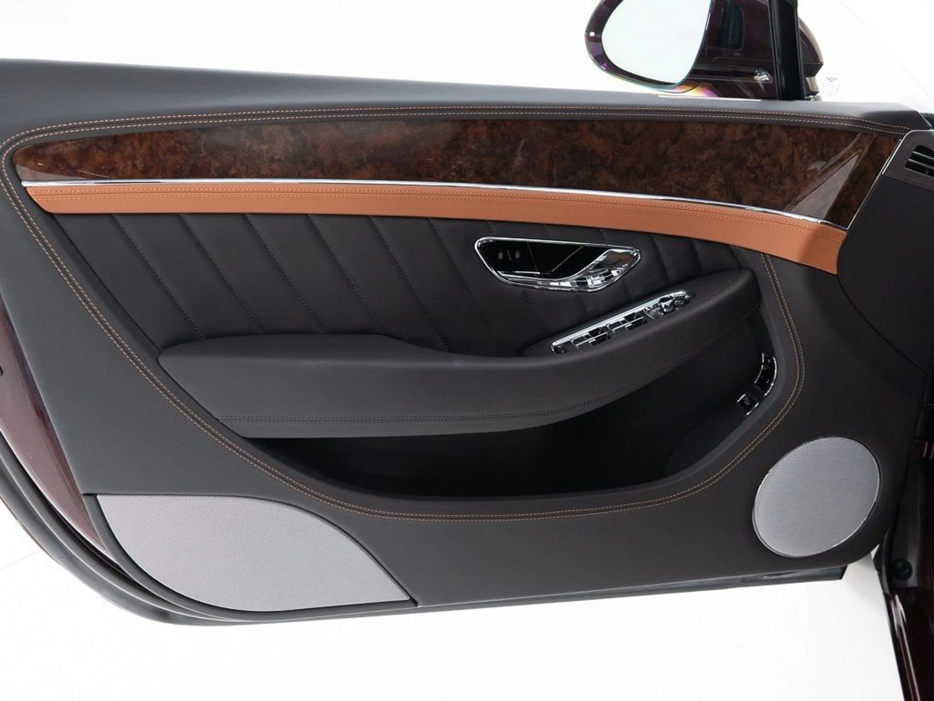 mph010_3500472134_53dd200e5e18c608085462e3e2a74f65_276b96b4cc