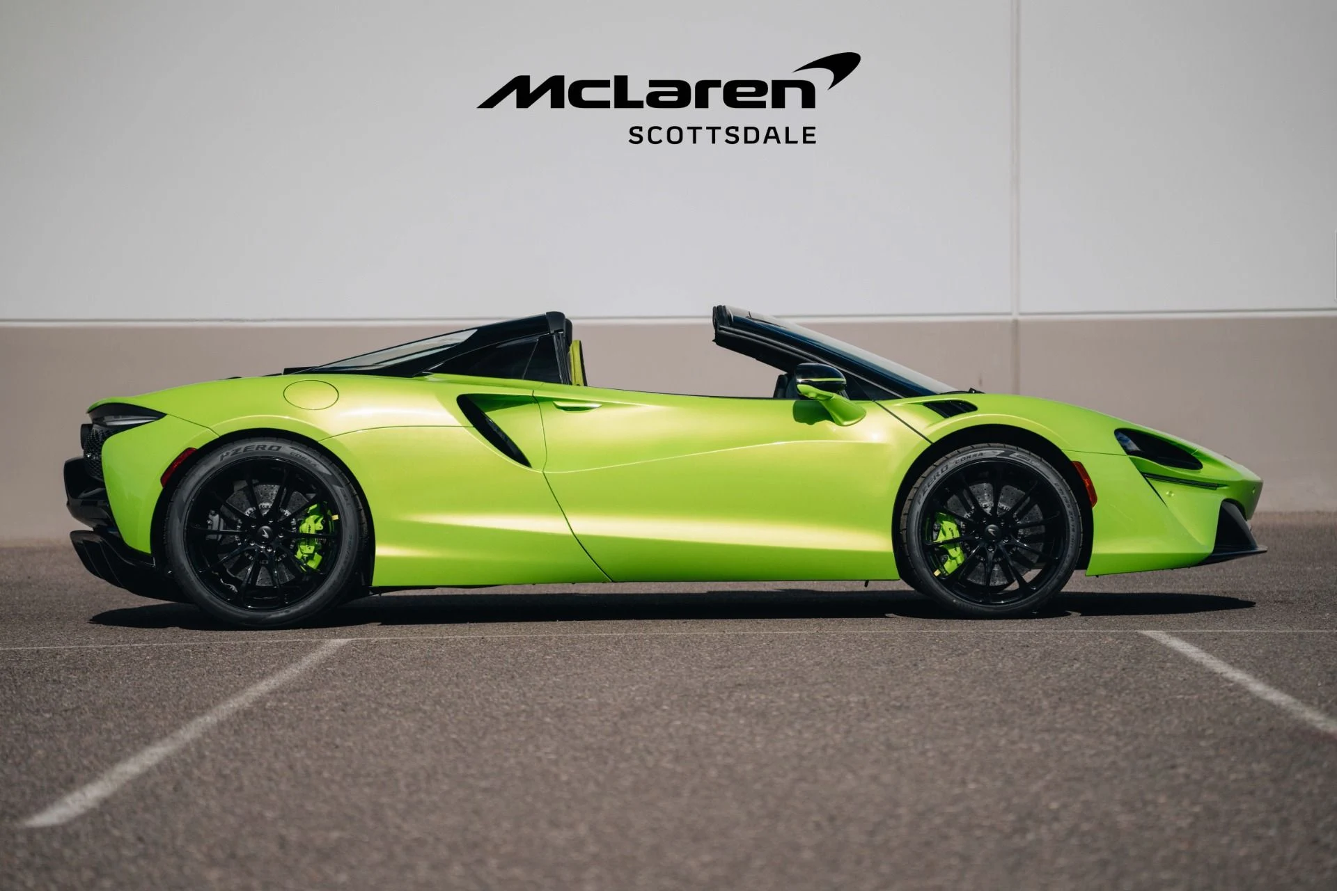 mph010_3501532919_Used_2025_MCLAREN_ARTURA_SPIDER_1732371768_b84b31d7cd