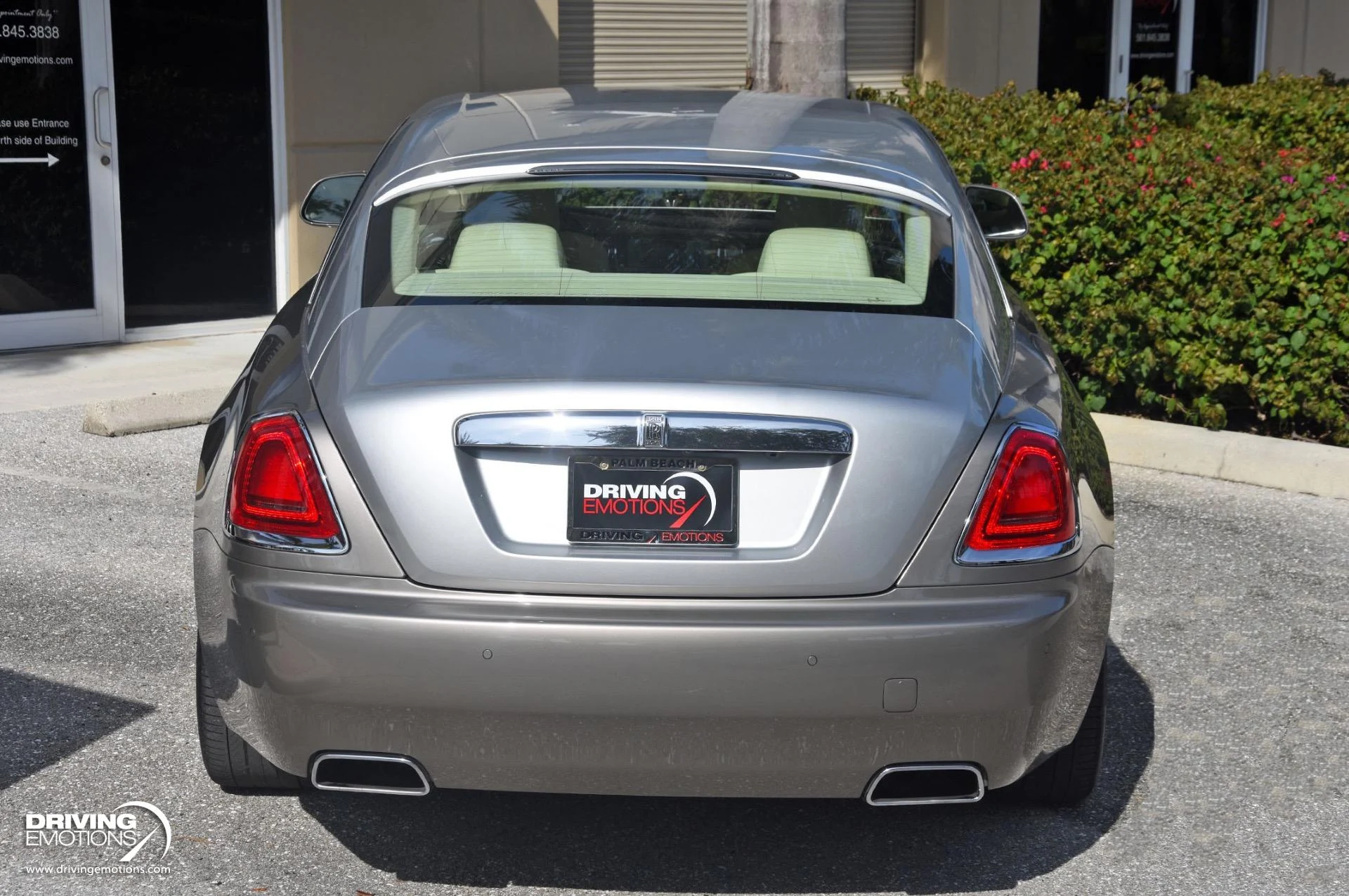 mph010_3505550011_883_p11_l_d70331e97d