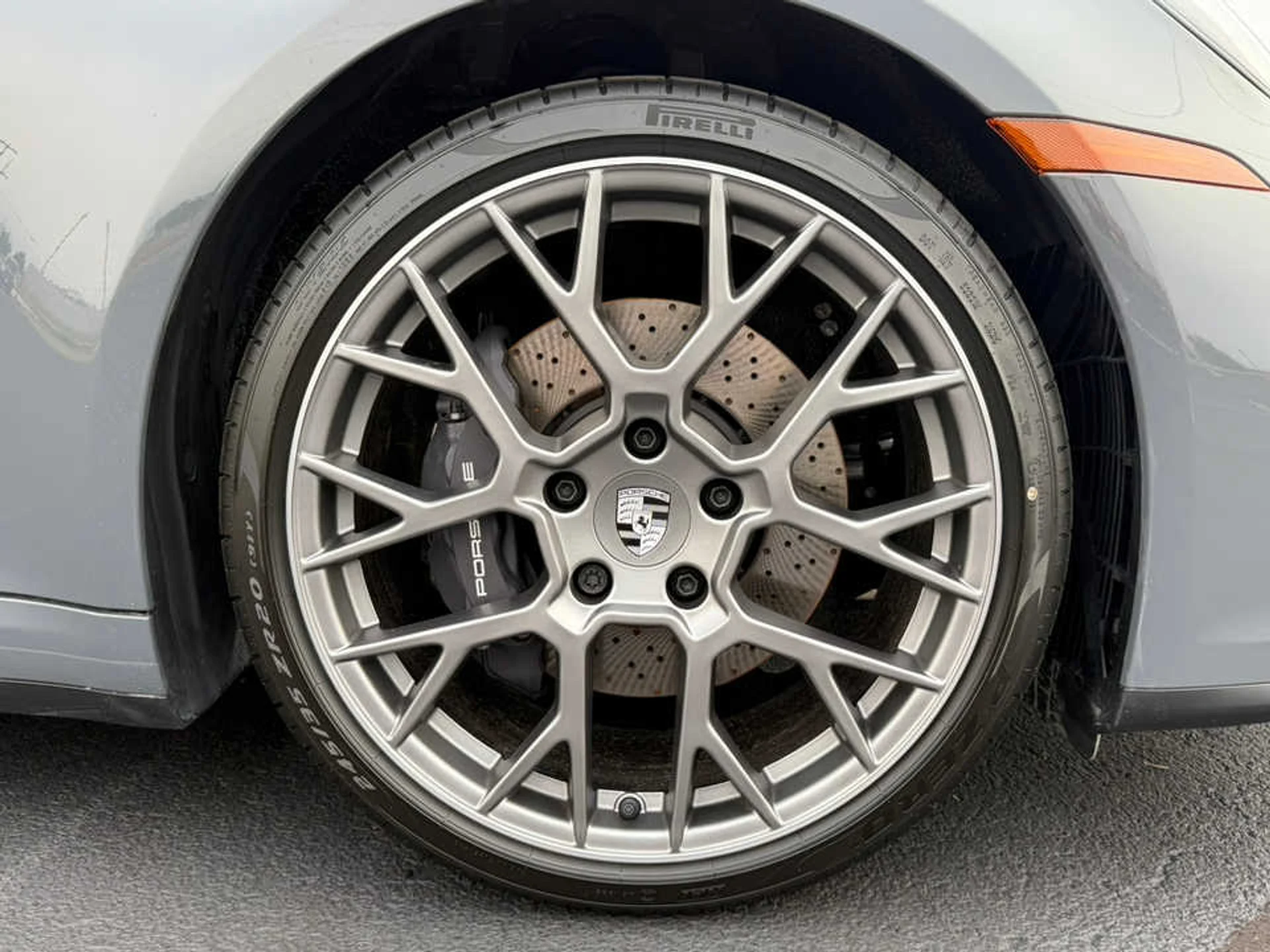 mph010_3510180983_dd7af2710ab47772bcd89825d96e18d8x_3e62fade1b