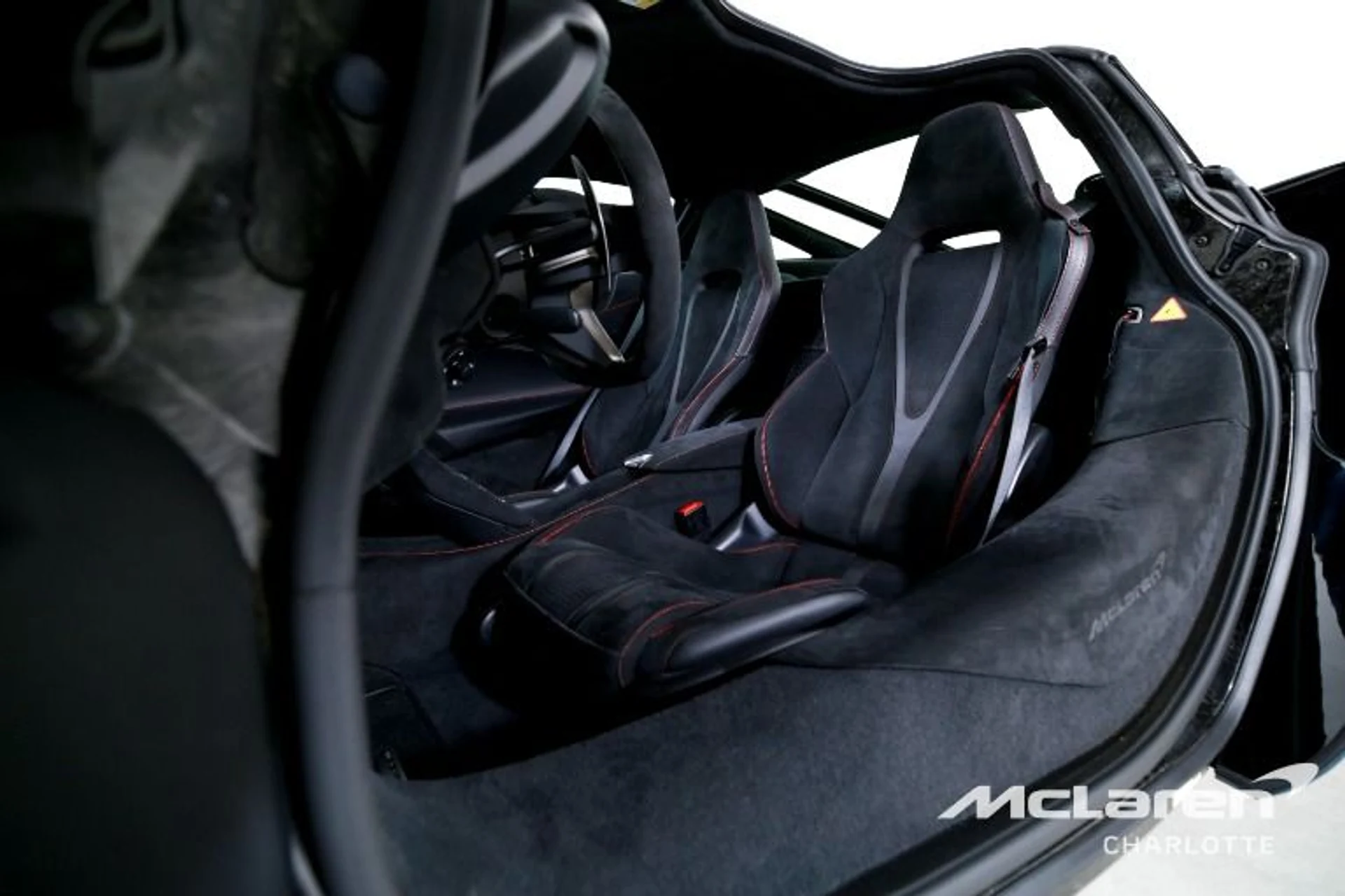 mph010_3511930976_Used_2025_Mc_Laren_750_S_876df7b169