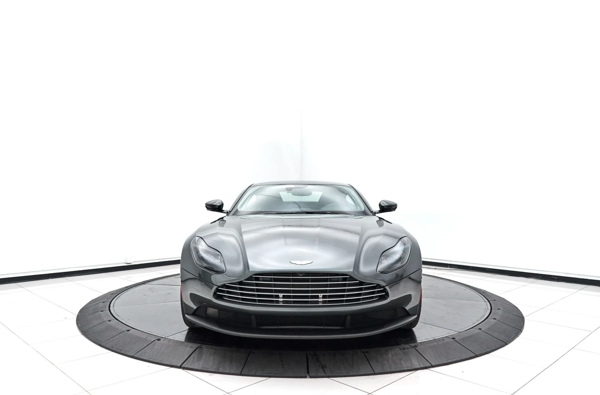mph010_3518407855_Used_2019_Aston_Martin_DB_11_Base_1627672022_0fab21494a