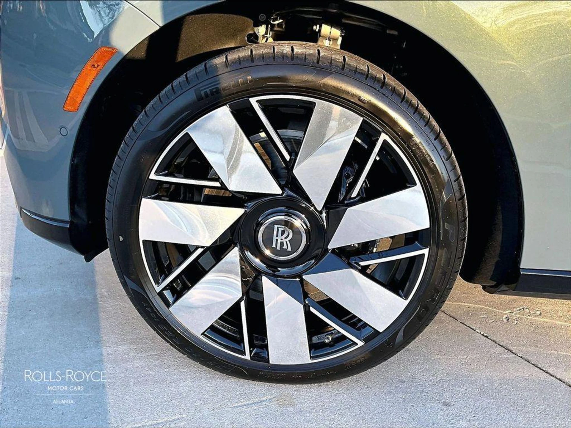 mph010_351896433_zu_AMX_6_Tvd_Dbchx_Ag_N9_Aj_U_Jh_Tqc_588b38d52b