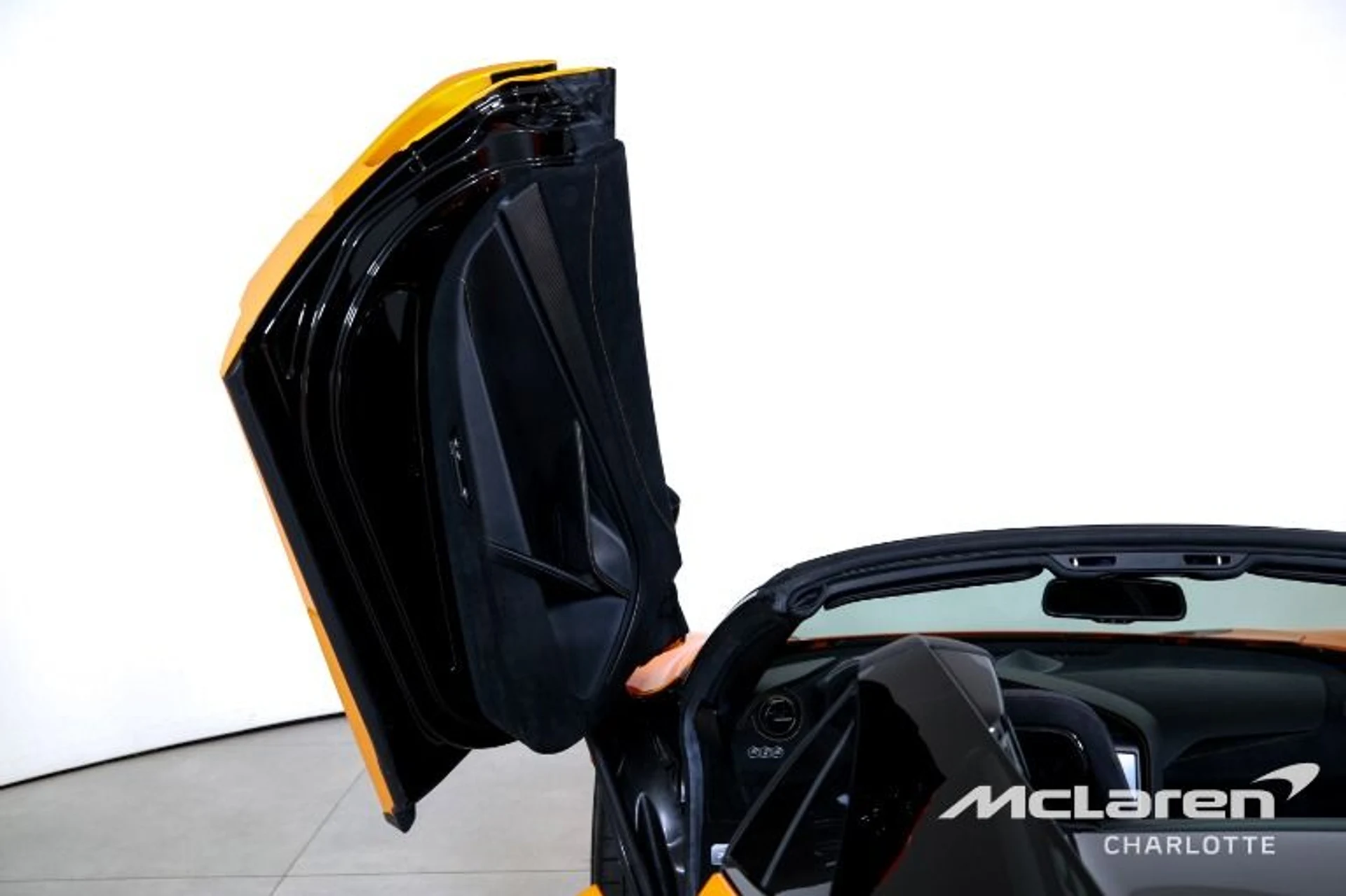 mph010_3523014248_Used_2020_Mc_Laren_720_S_Spider_Performance_89ffc14e2e