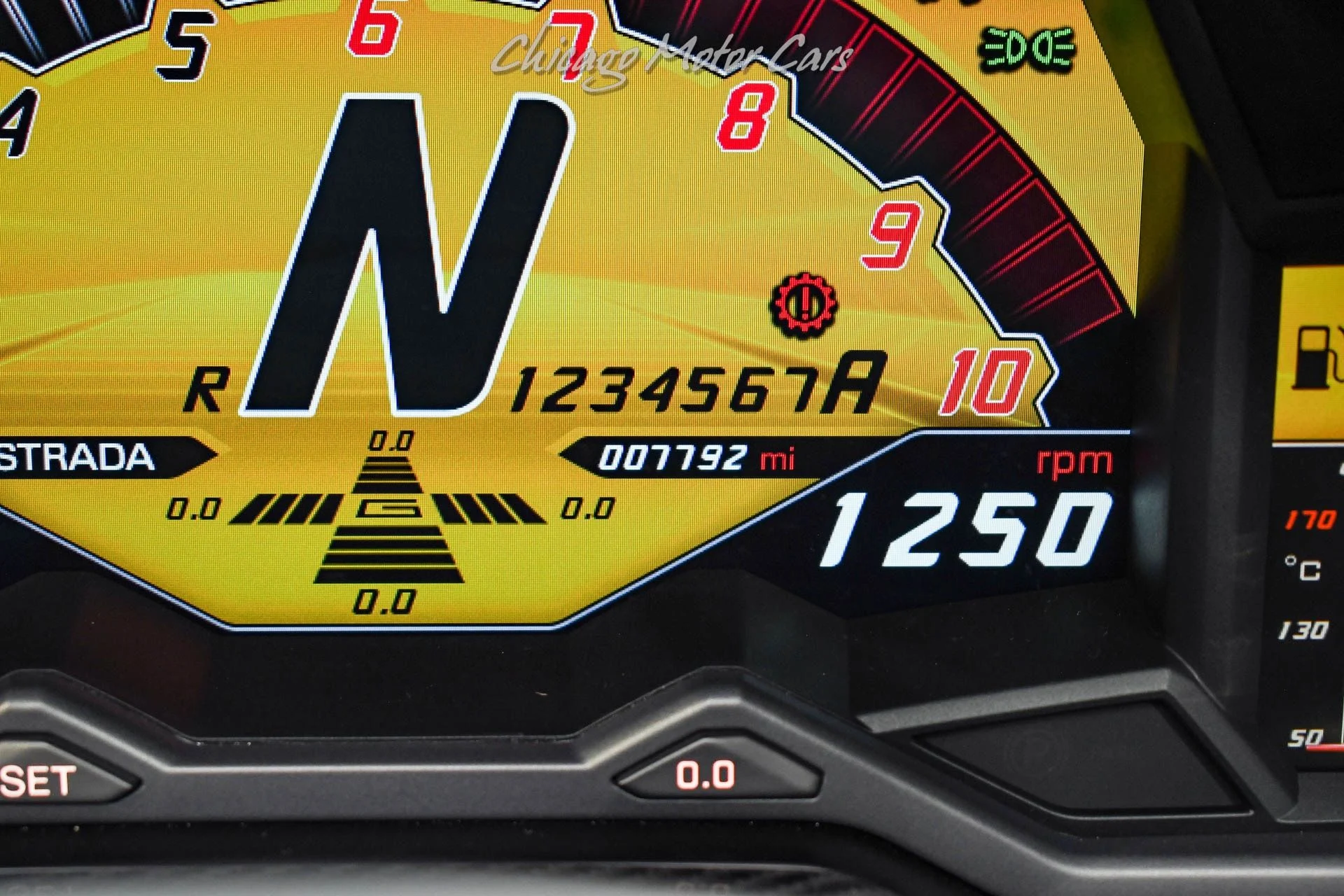 mph010_3530538764_12323_p11_l_8875abb982