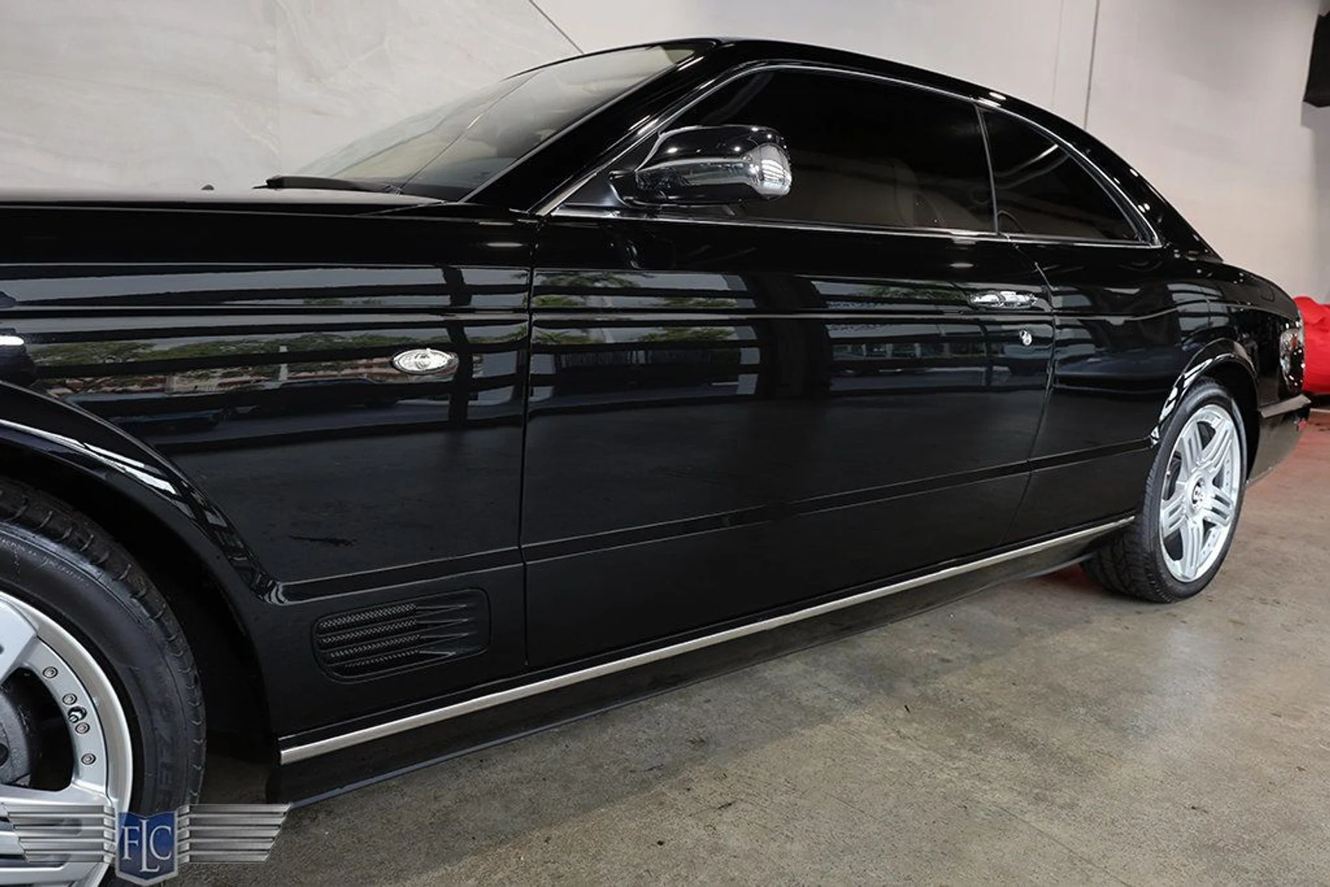 mph010_353254473_used_2009_bentley_brooklands_2drcoupe_9689_23015098_11_1024_461ddcd3ba