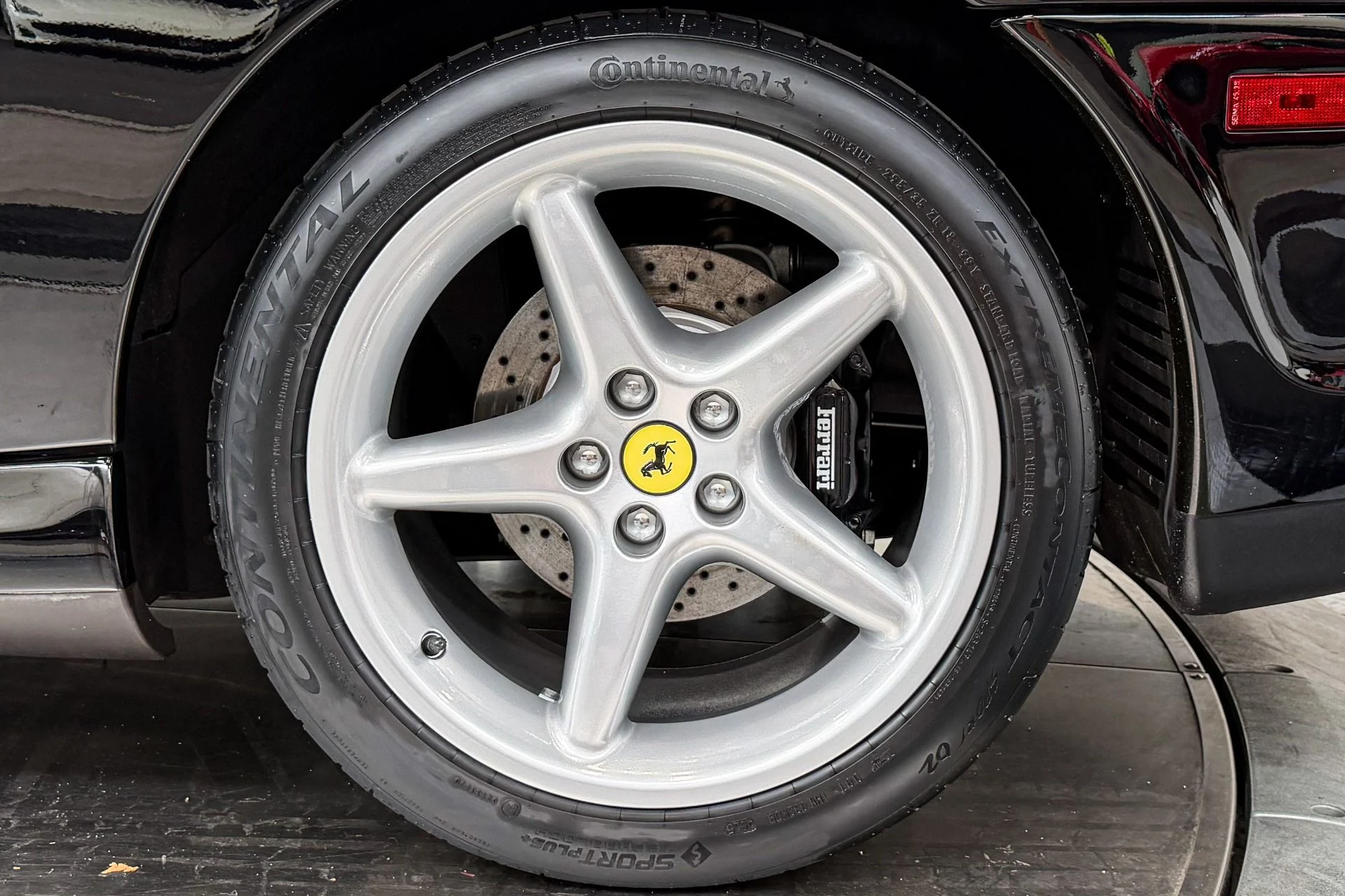 mph010_3541533103_Used_1998_Ferrari_550_Maranello_6_Speed_Manual_Low_Miles_1783364215_8d2bf6ac73