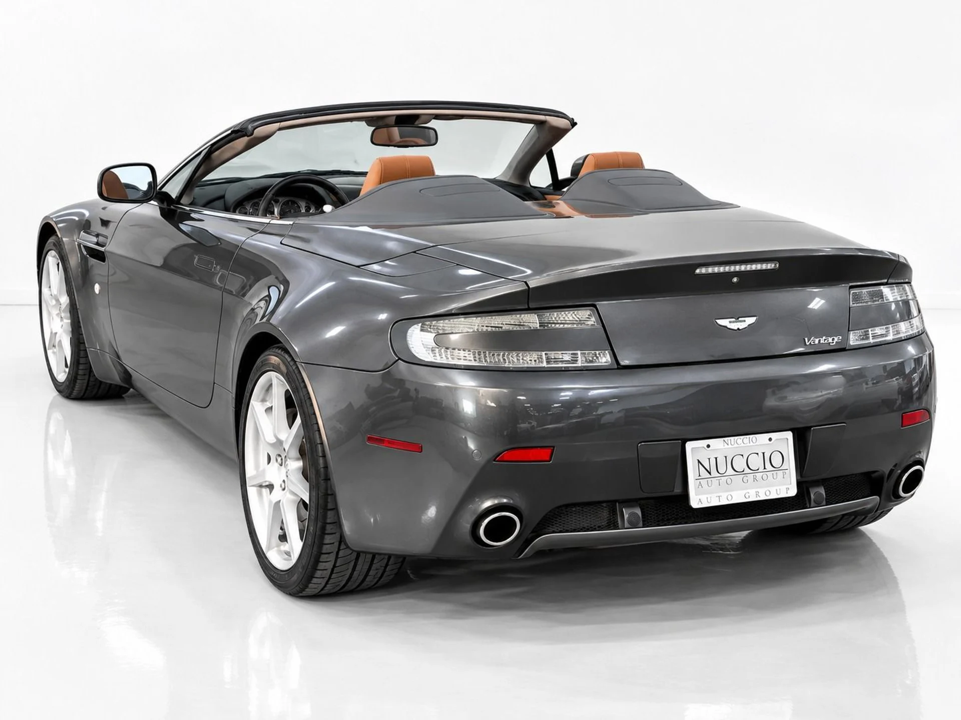 mph010_3545522254_Used_2007_Aston_Martin_V8_Vantage_Roadster_Only_27_K_Miles_Just_Serviced_Gorgeous_Color_Combo_1790716551_1541d0d503
