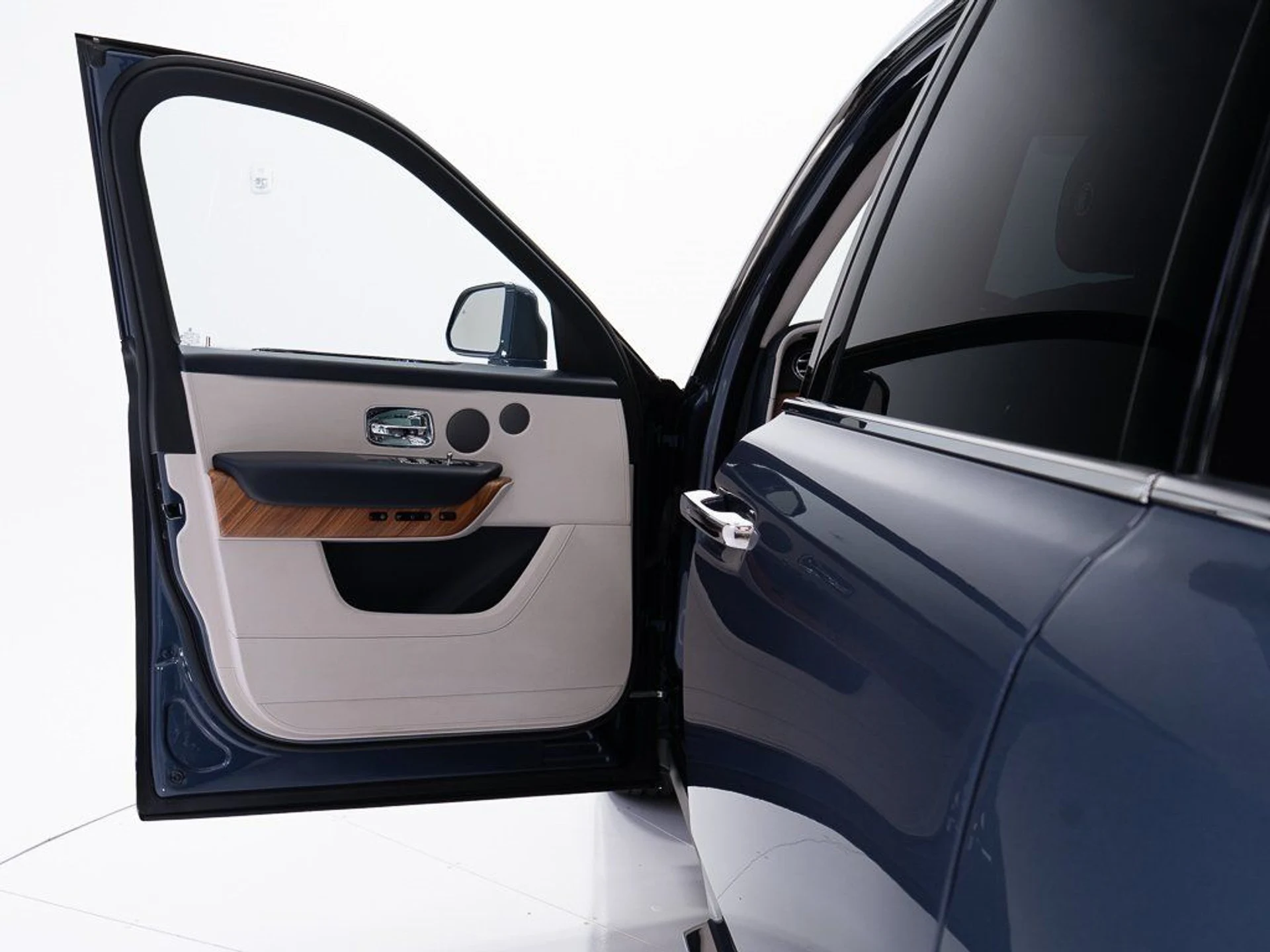 mph010_3553433545_8947a3f0f57c6f4eee795a9952507e1c_46c4dc90c4