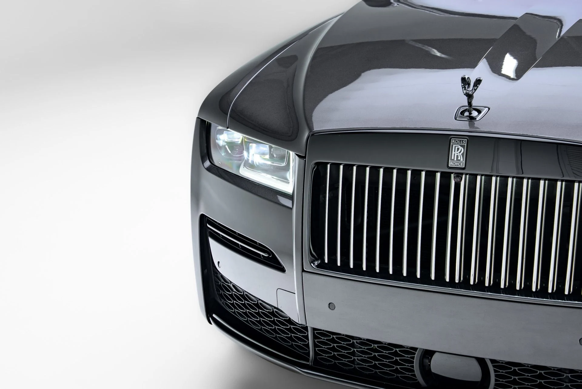 mph010_3554646759_Used_2023_Rolls_Royce_Black_Badge_Ghost_1776470002_14bc4e5175