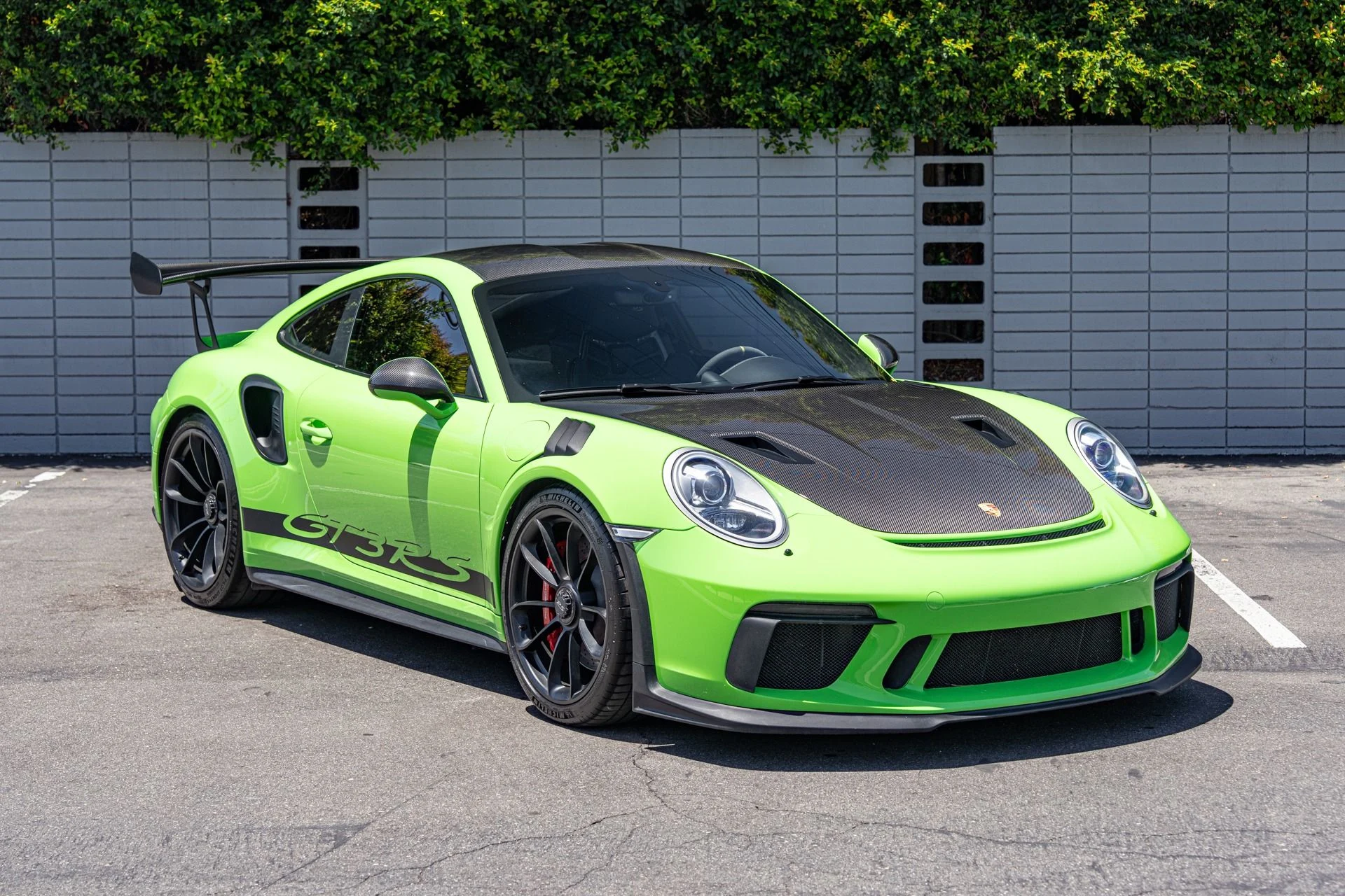 mph010_3556731118_Used_2019_Porsche_911_GT_3_RS_1754072810_1adfd05c3d