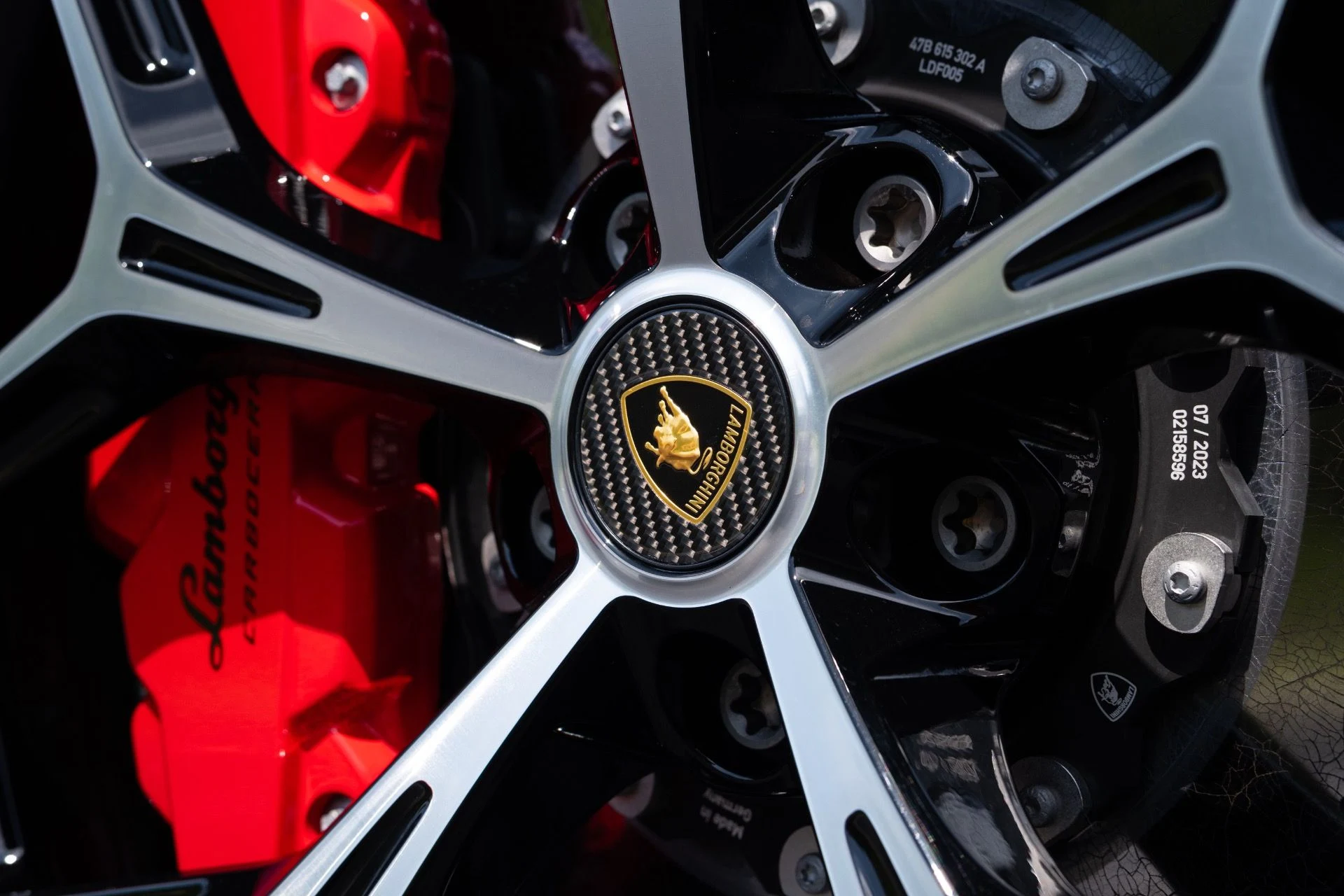 mph010_3557014623_Used_2024_Lamborghini_Revuelto_1778880537_0784d7a19b