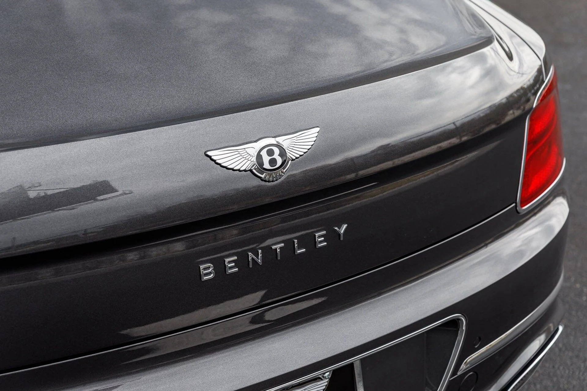 mph010_3560748286_f91408bc5d4f837765f2732a349598cex_93c4a03803