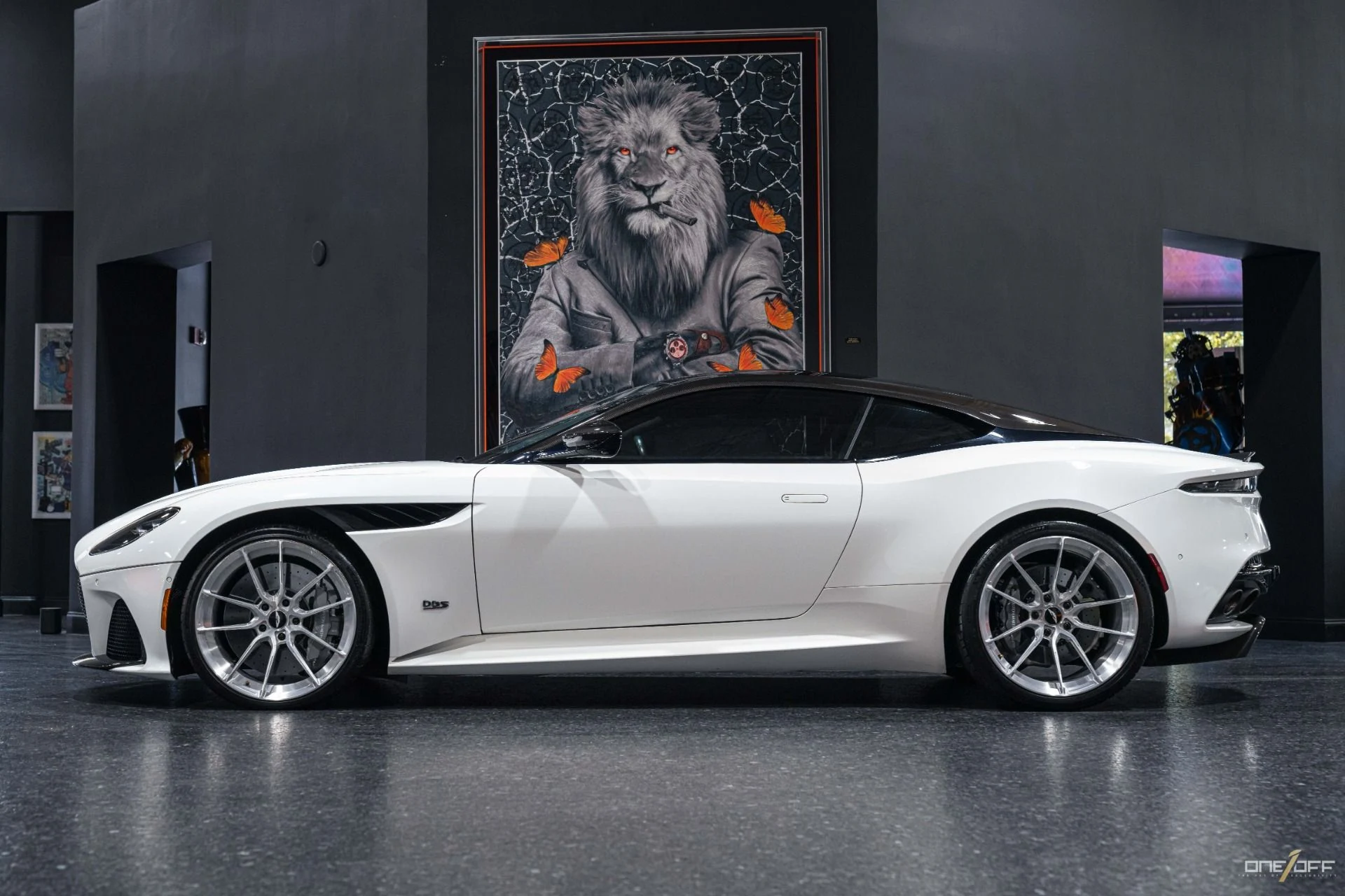 mph010_3560892884_Used_2019_Aston_Martin_DBS_Superleggera_Carbon_Everything_Forged_Emblems_1723673233_8511566417