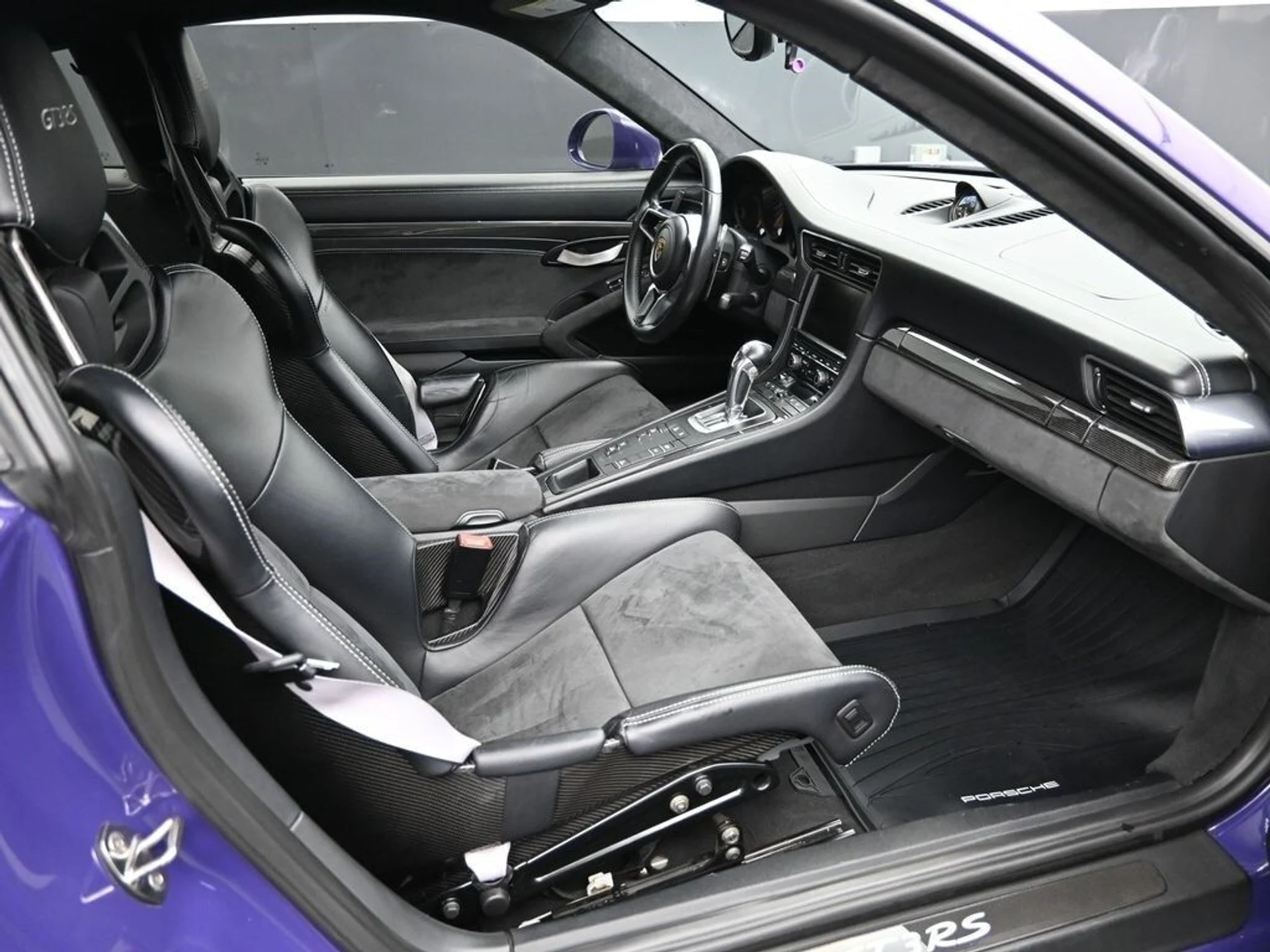 mph010_3561972496_6c9e96d8f47e17bfa30eacba38e2154cx_7c86b4d38d