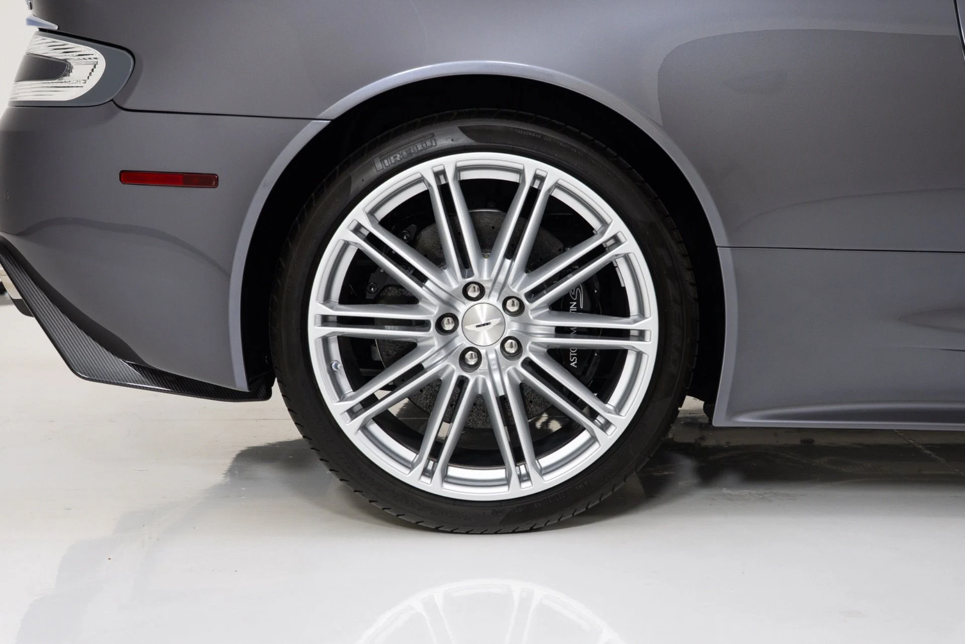 mph010_3566535849_Used_2009_Aston_Martin_DBS_V12_Manual_1782515507_fa7c6ff997