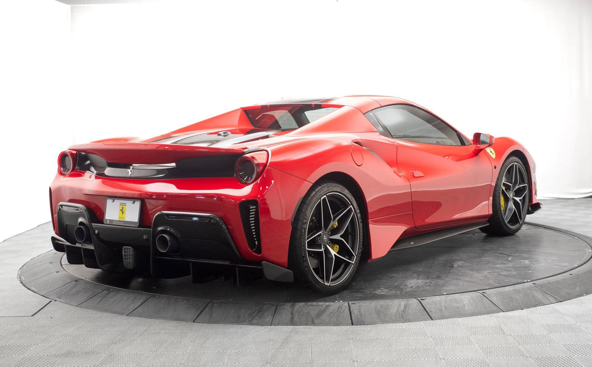 mph010_3570449165_6a5c2305034c4eea9a50aad9dca3b5db_6ae46095db