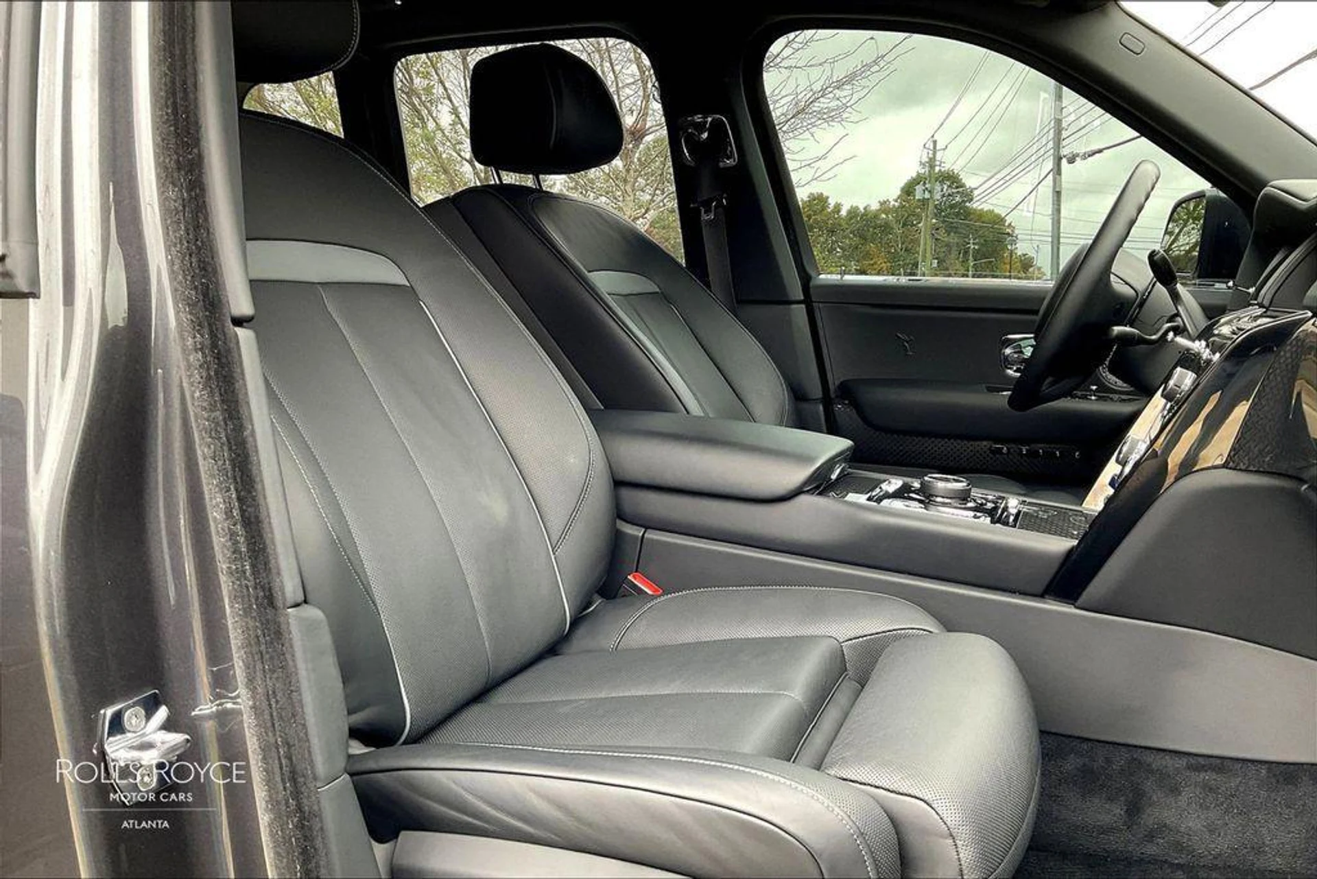 mph010_3571067869_ZW_4_SP_9_UW_Xah_Acq_S33_Izwca_A_Lz_R0_d22983e9f6