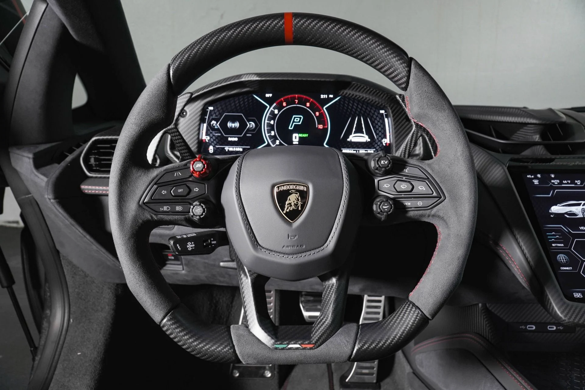 mph010_3582134512_New_2026_Lamborghini_Revuelto_Base_1785345857_0d463a5dab
