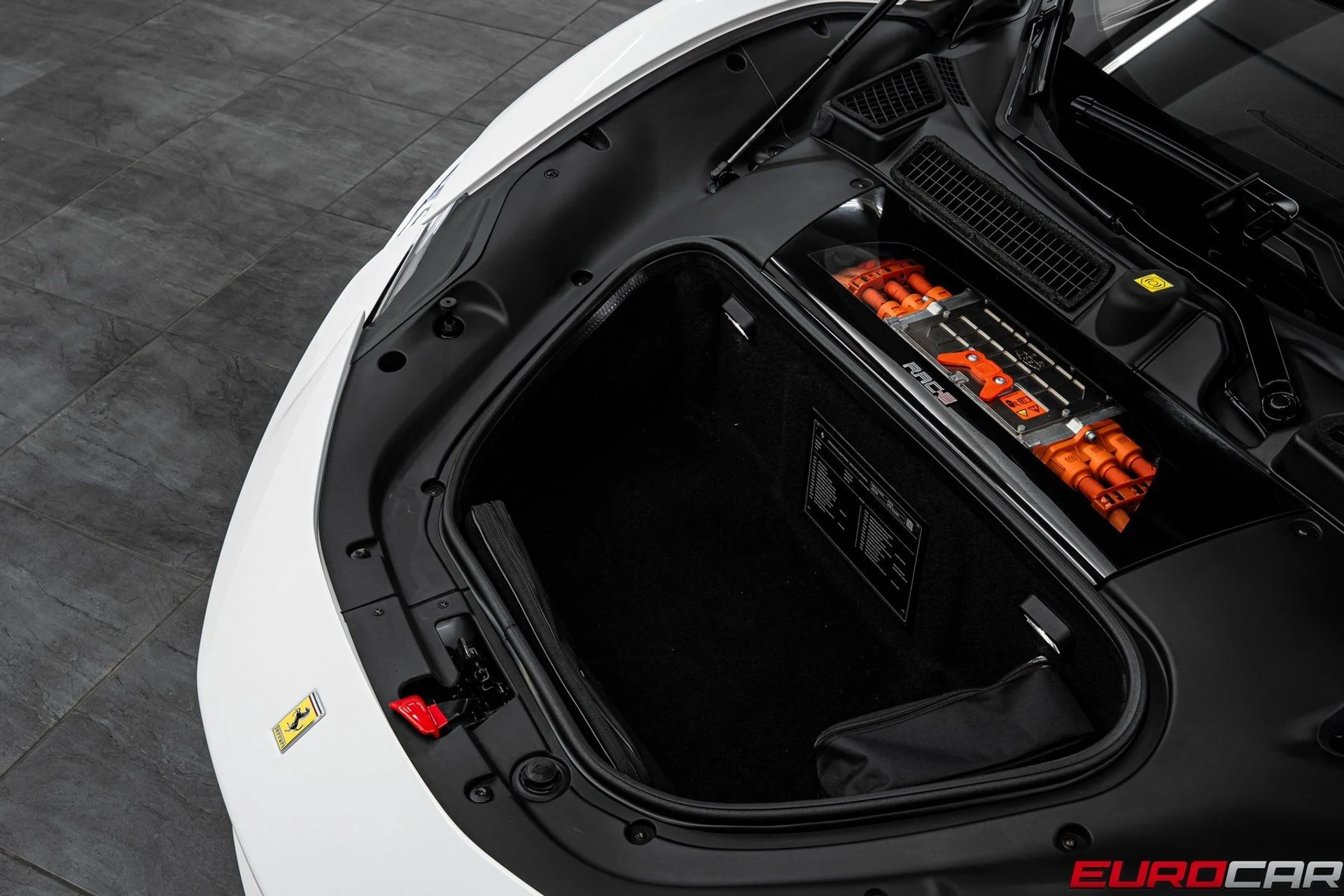 mph010_3583222818_image_11_b3e0231878