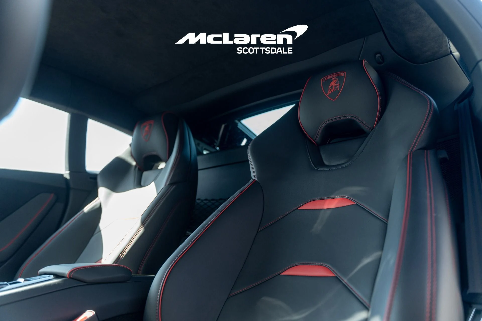 mph010_3584917624_Used_2021_LAMBORGHINI_HURACAN_EVO_1782162059_6e87ec658b