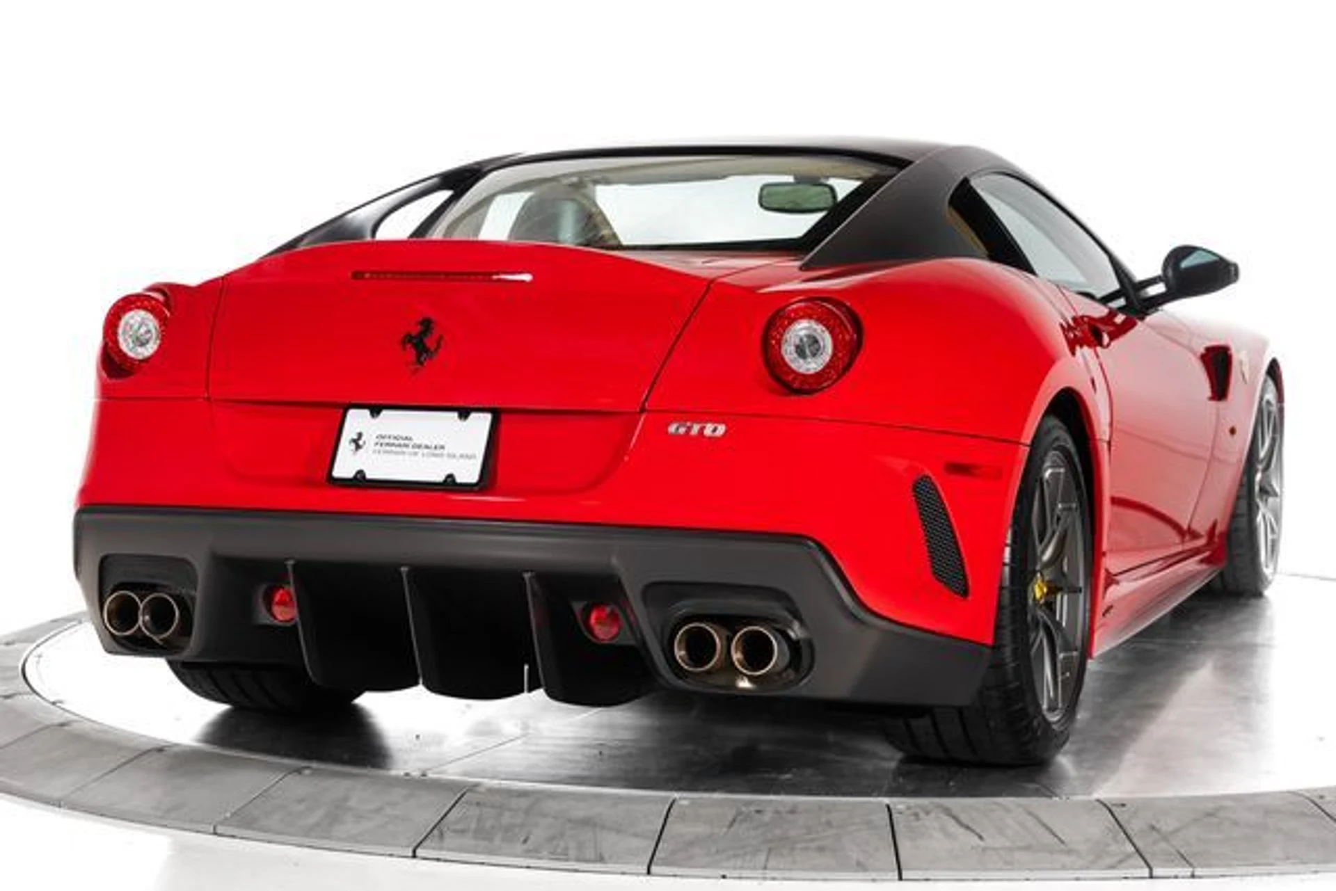 mph010_3585699613_b49e3bcb4d2de93807d4cb9a940115f0x_57dfda962d