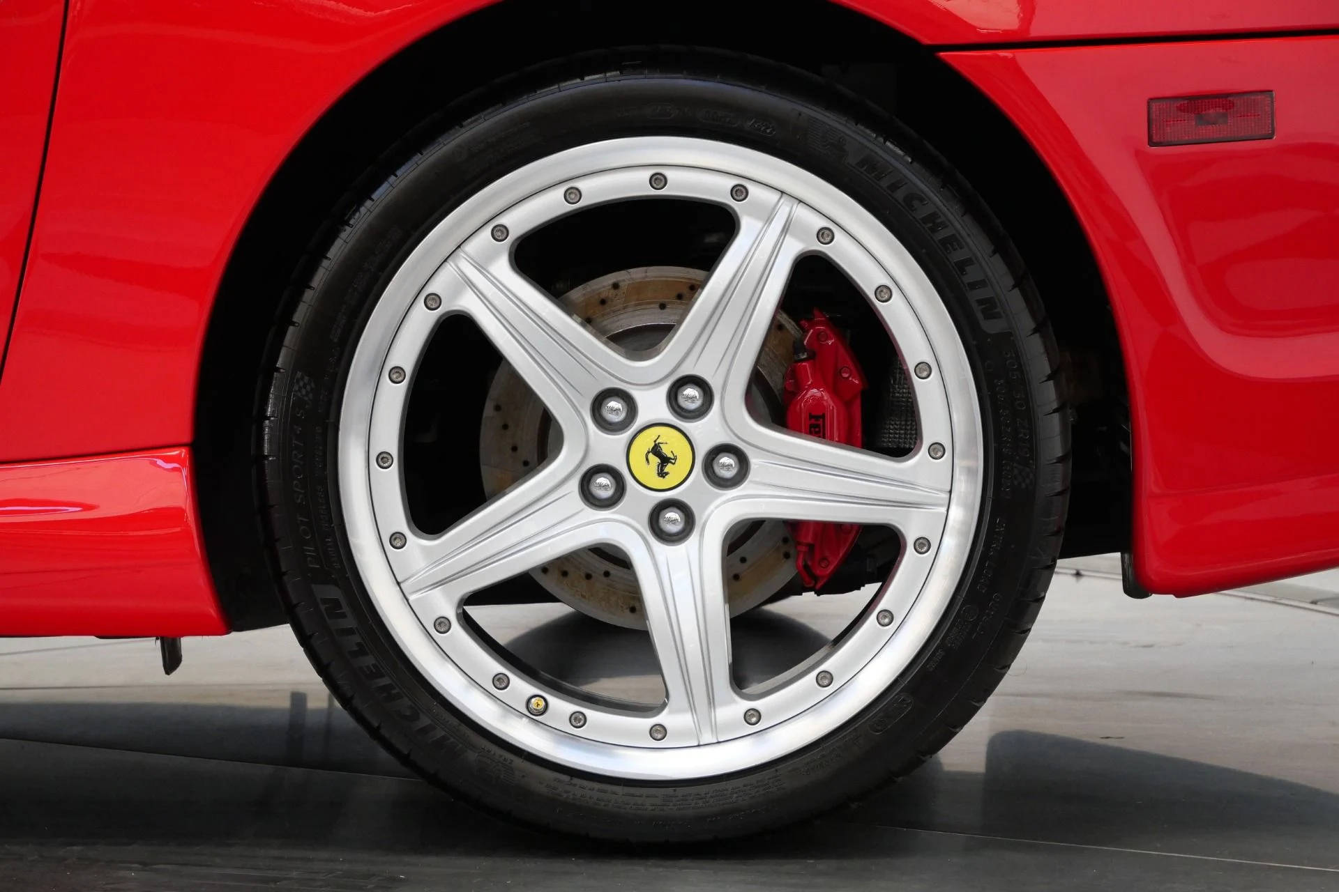 mph010_3597511477_Used_2005_Ferrari_575_Superamerica_2024_Belt_Service_Fiorano_Handling_Package_1769812853_9a39737b08