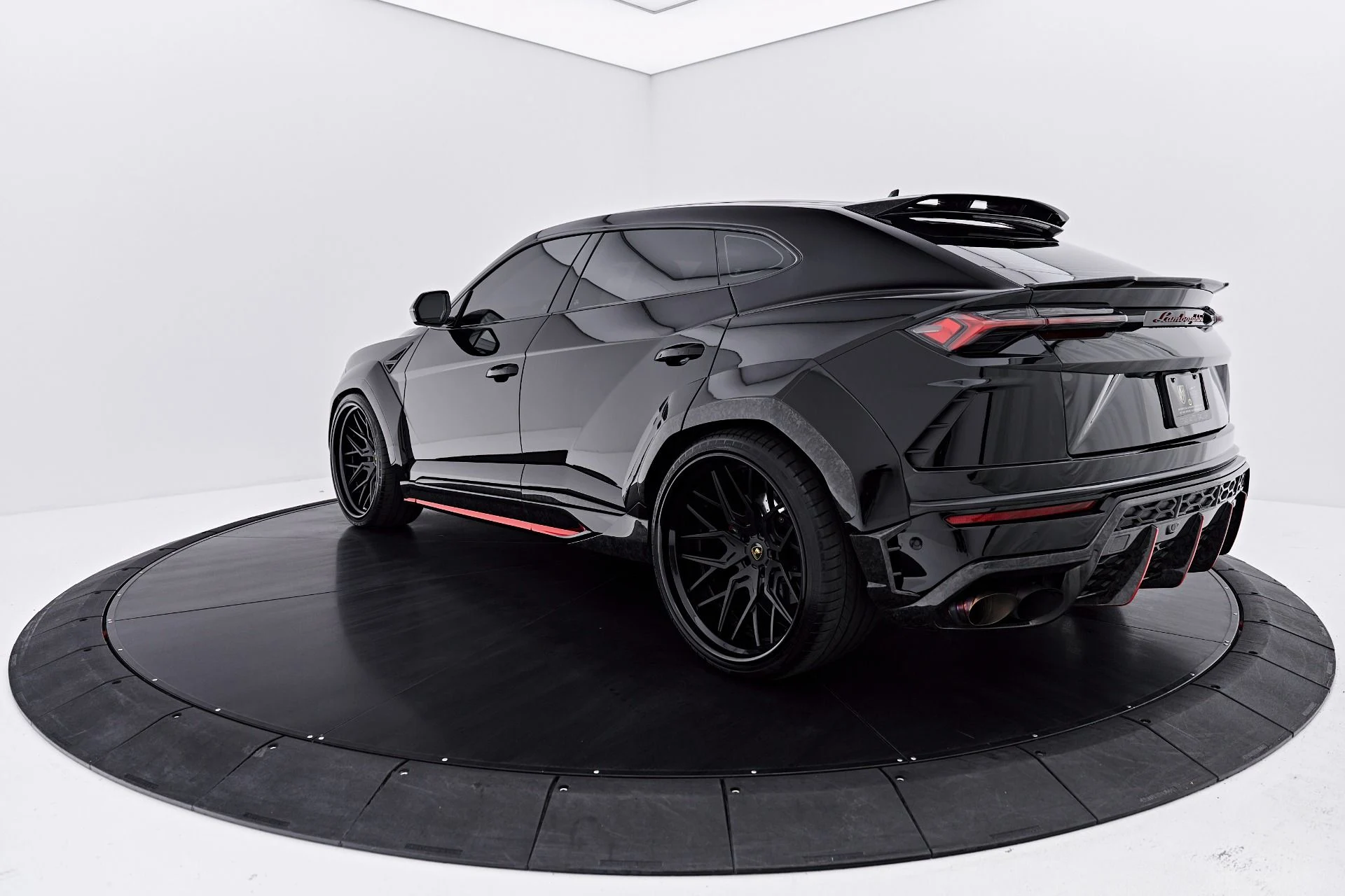 mph010_3606874561_Used_2022_Lamborghini_Urus_1788219513_8e6500ec32
