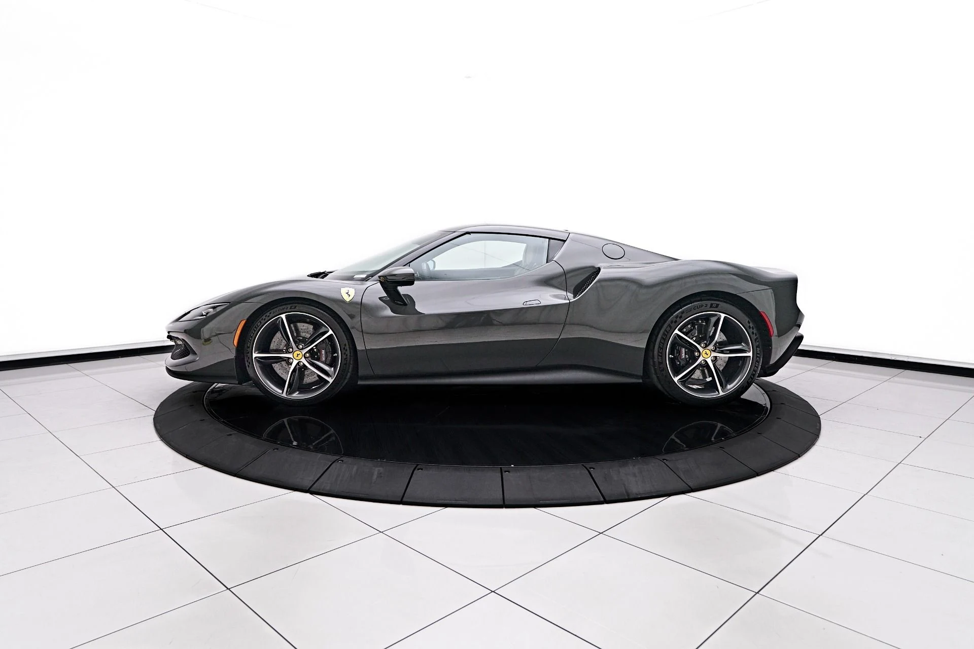 mph010_3612014560_Used_2023_Ferrari_296_GTB_1754080788_97145c56e2