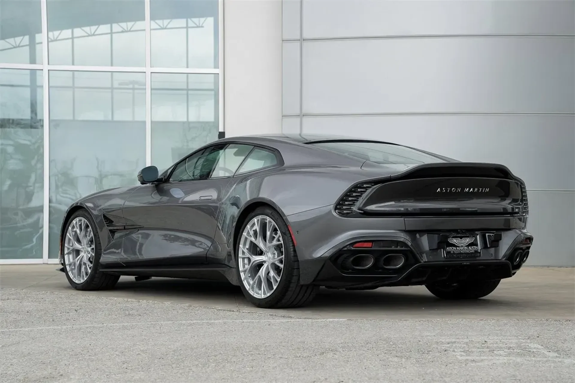 mph010_361403109_b58ead5abda9455ca9614ddd36cfc70c_efed96f467