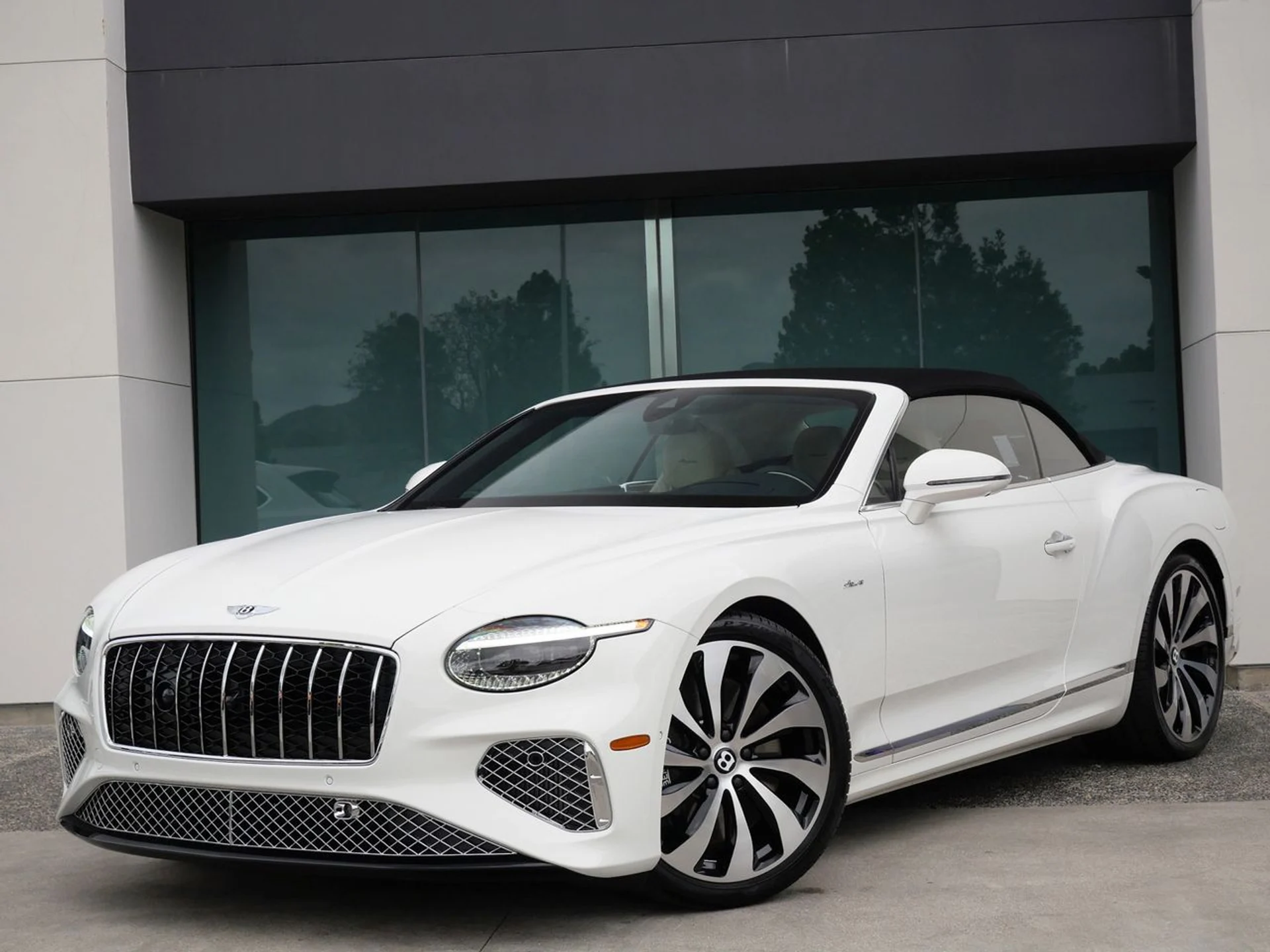 mph010_3616421052_0c8c33a250e6078fc4e370e39eca857cx_1713ff6112