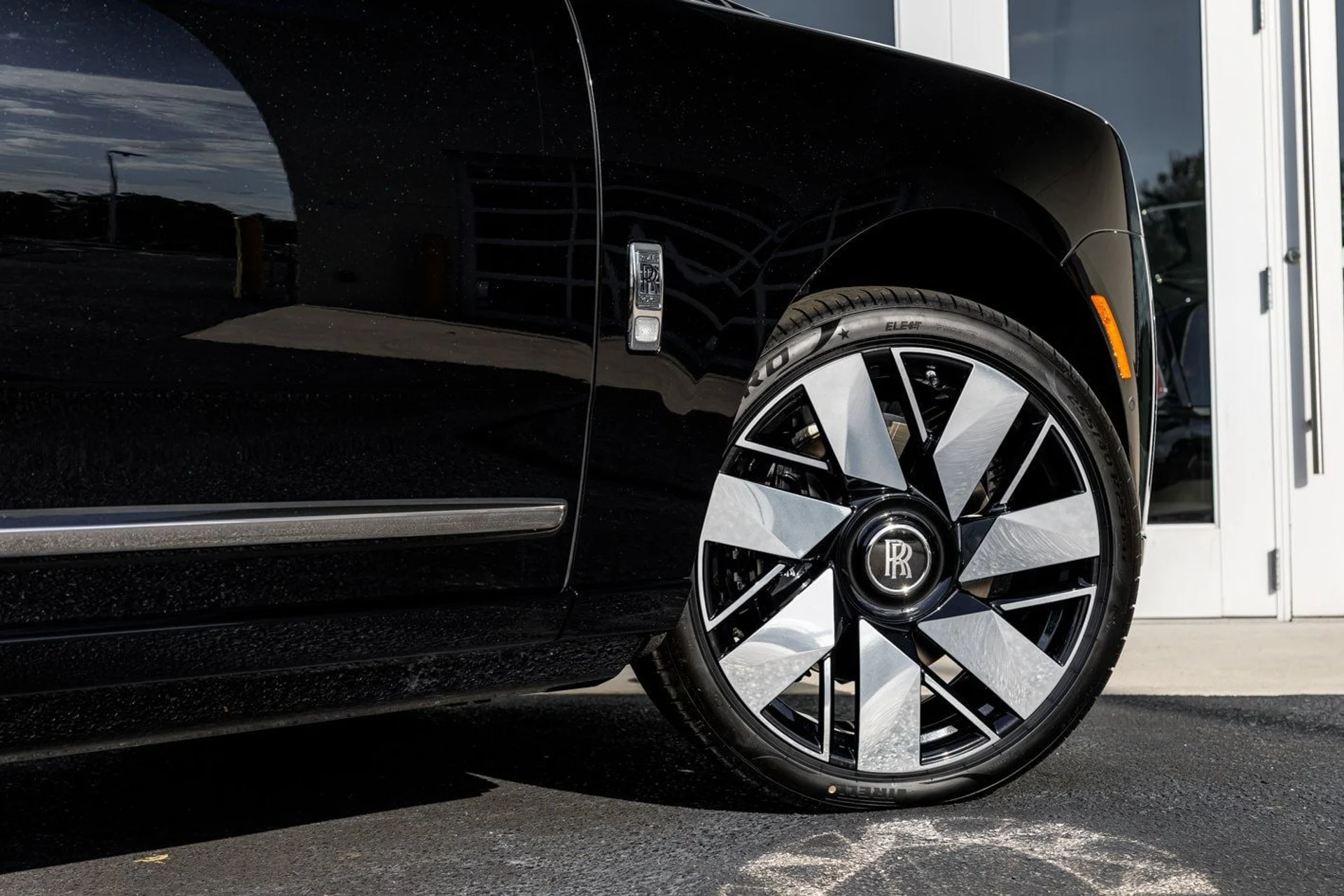 mph010_3619891393_0c92aaef469f1b0525bd51d2b04c50dfx_747aea8907