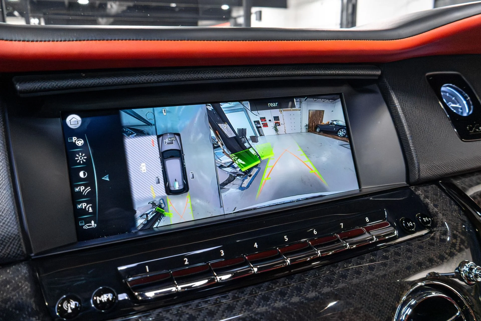 mph010_3625927426_Used_2021_Rolls_Royce_Cullinan_Base_1770246823_a2d29c162f