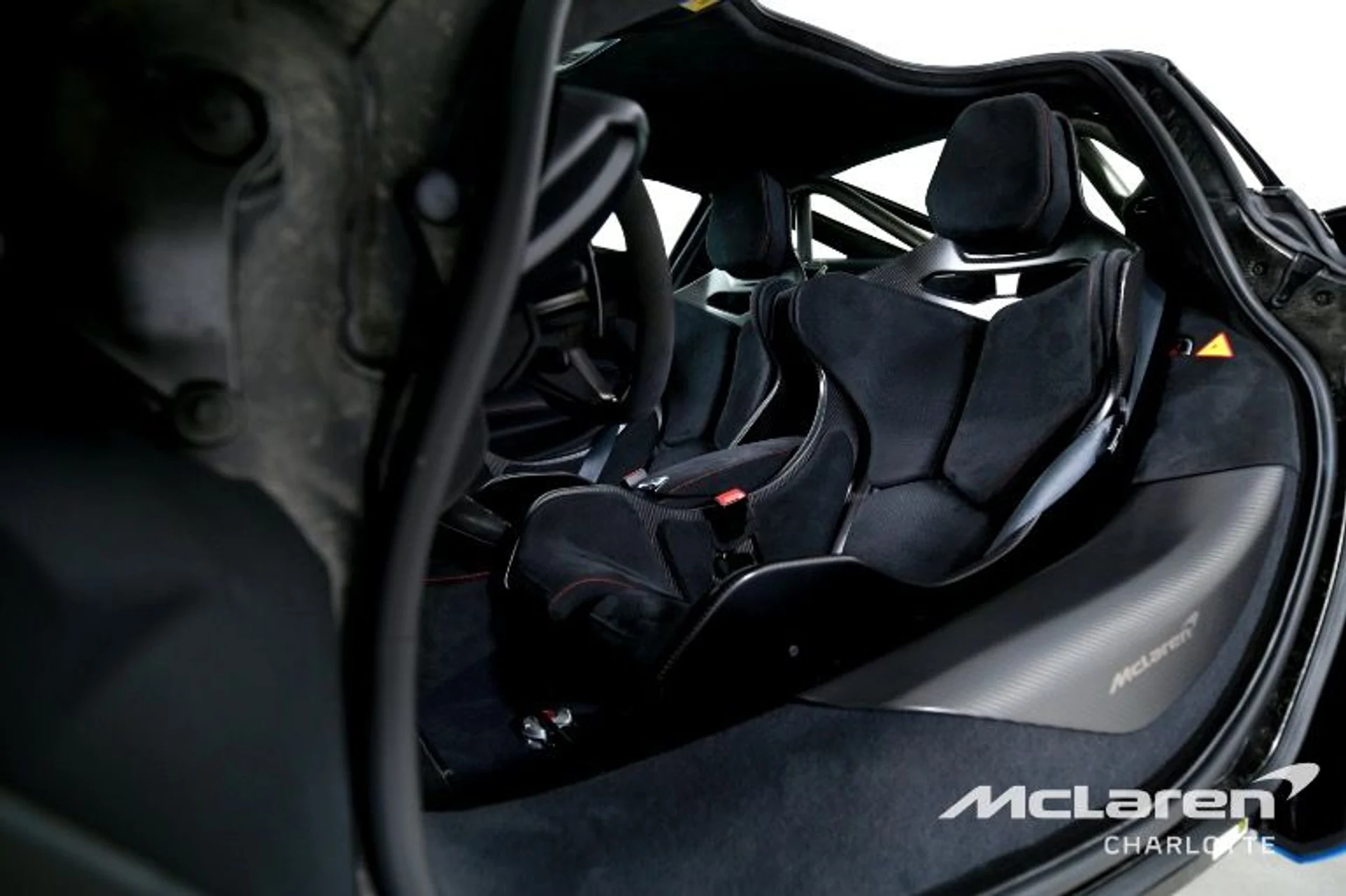 mph010_3632682957_Used_2024_Mc_Laren_750_S_accccc5424