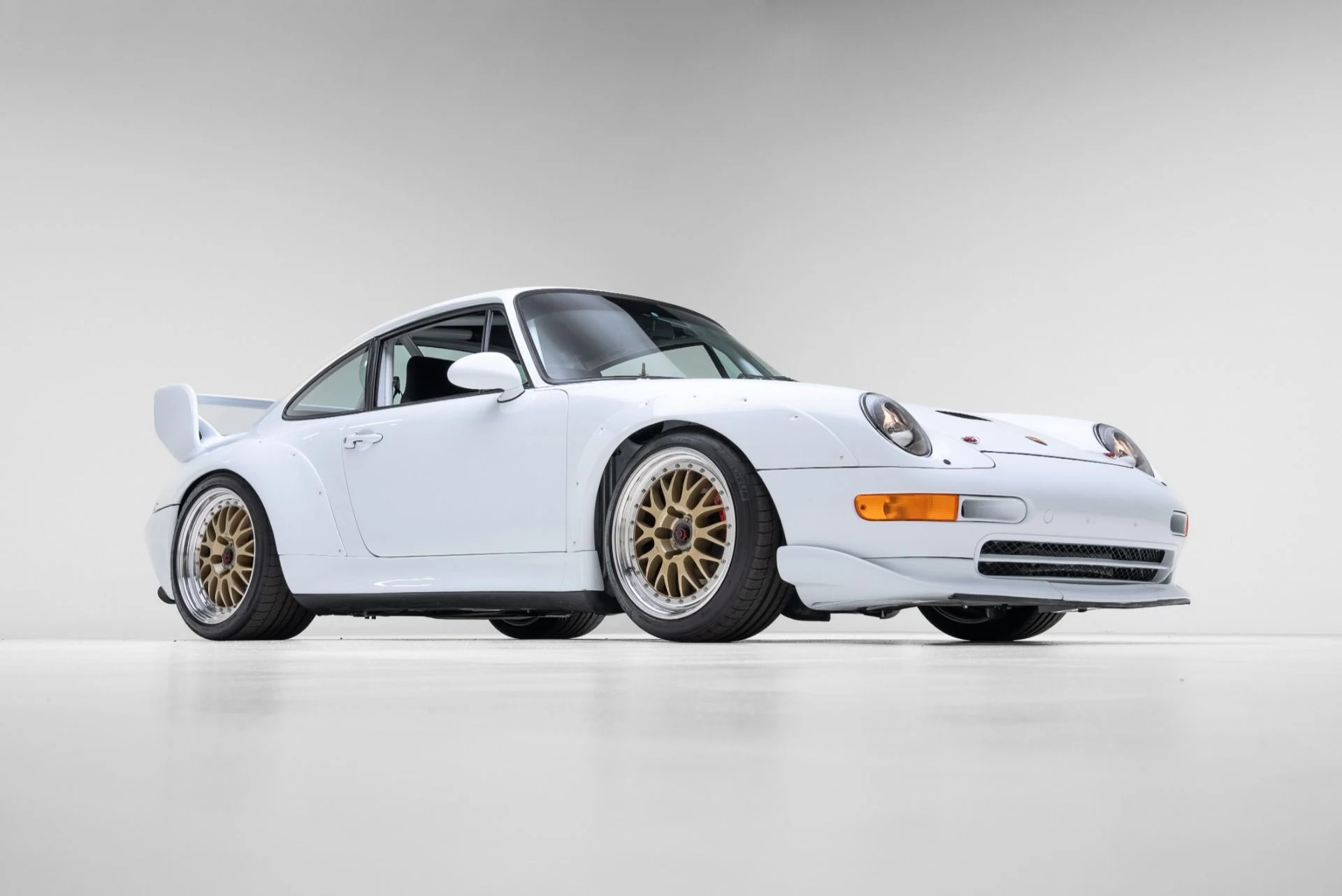 mph010_3636321967_Used_1997_Porsche_911_993_Cup_38_RSR_1773179300_4e6afadff5