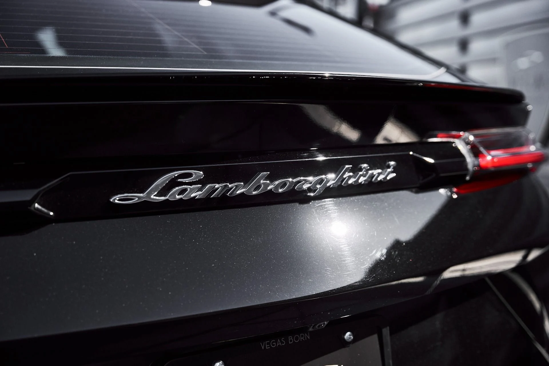 mph010_3638565390_Used_2024_Lamborghini_Urus_S_1780082823_db73cc2767