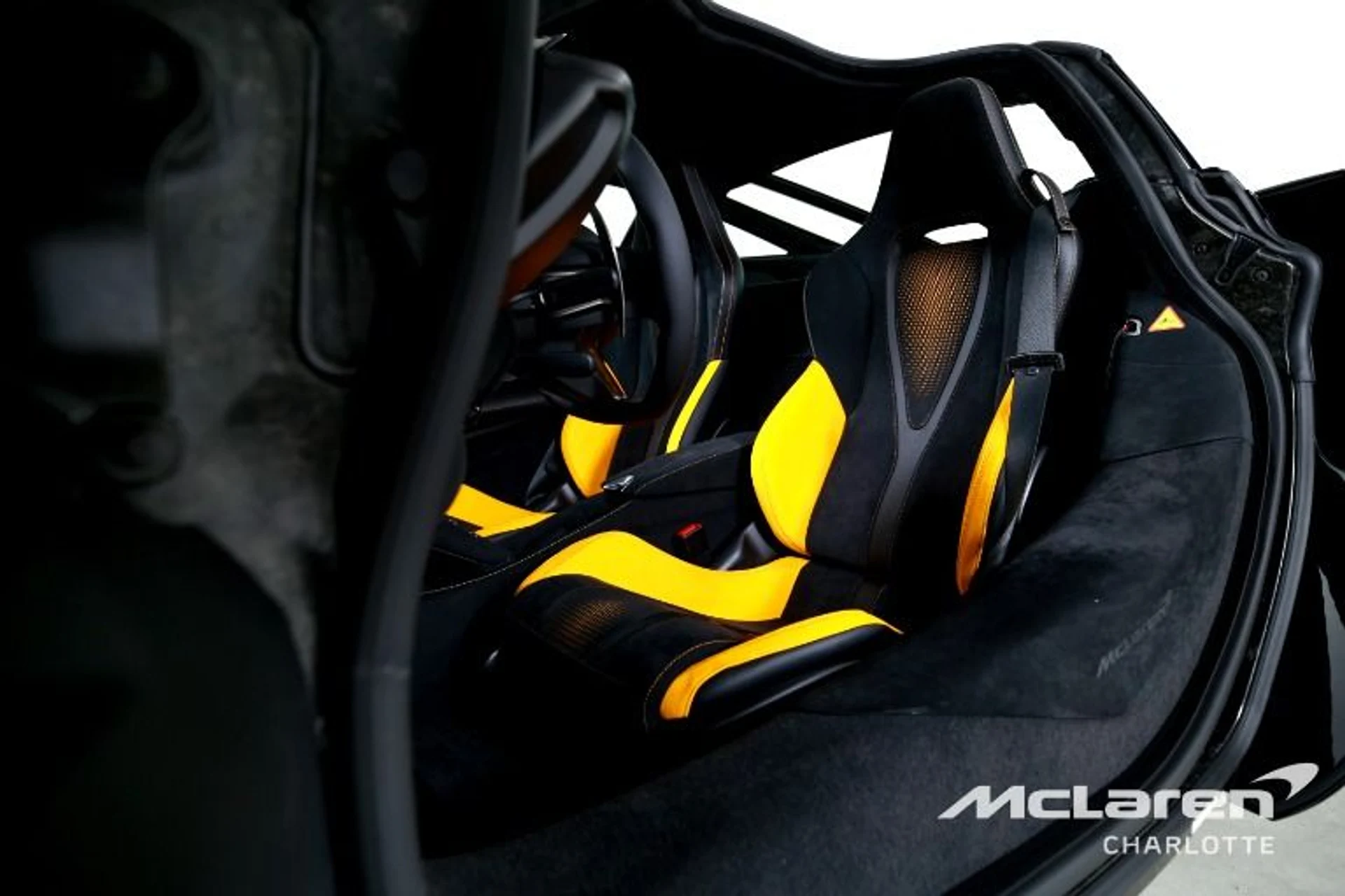 mph010_3638765759_Used_2027_Mc_Laren_750_S_8872e774d1