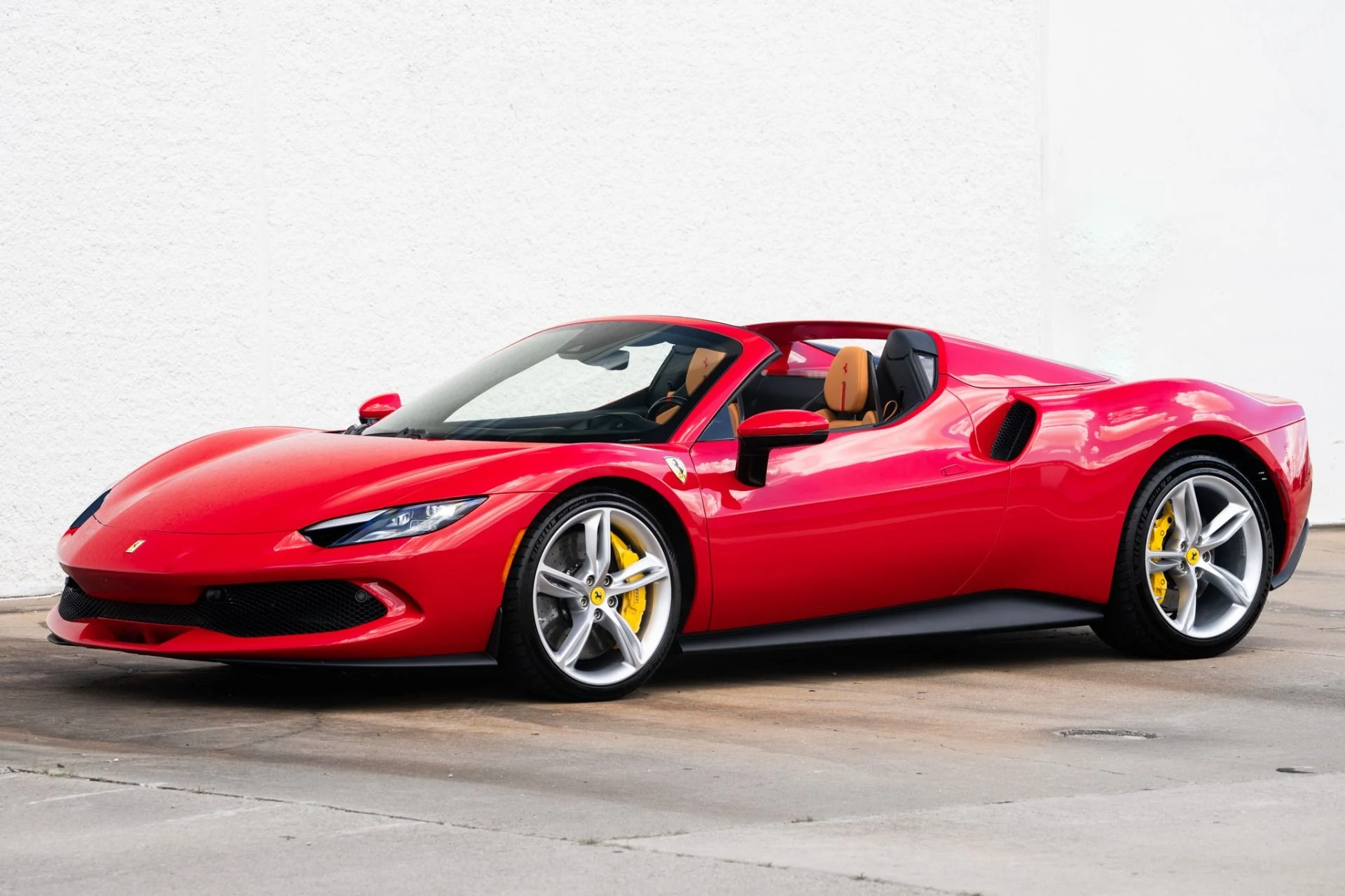 mph010_3642127899_Used_2024_Ferrari_296_GTS_1753295164_d27c7e02df