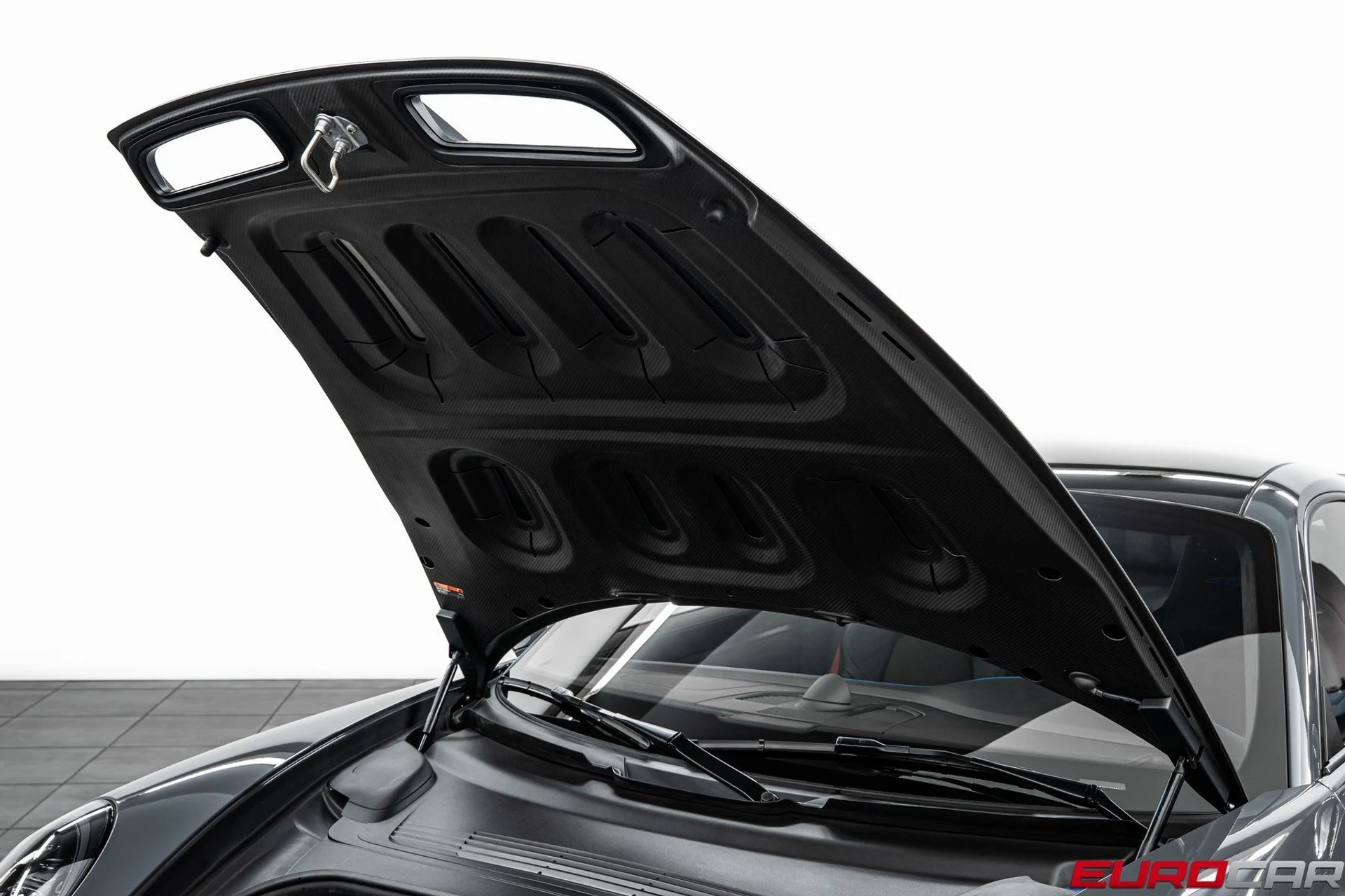 mph010_3643071988_image_11_d8834683ce